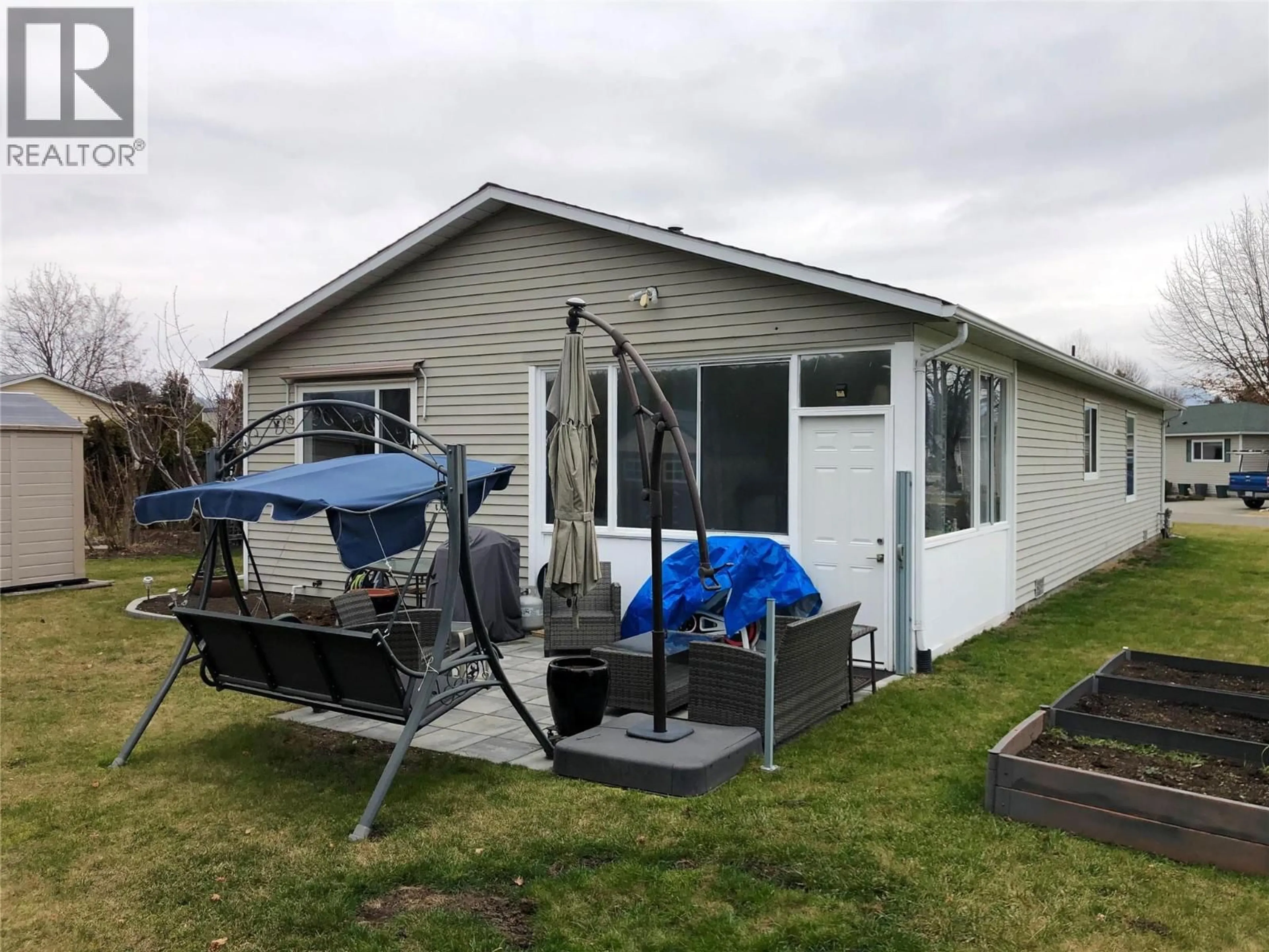 Unknown for 572 - 1255 RAYMER AVENUE, Kelowna British Columbia V1W3S3