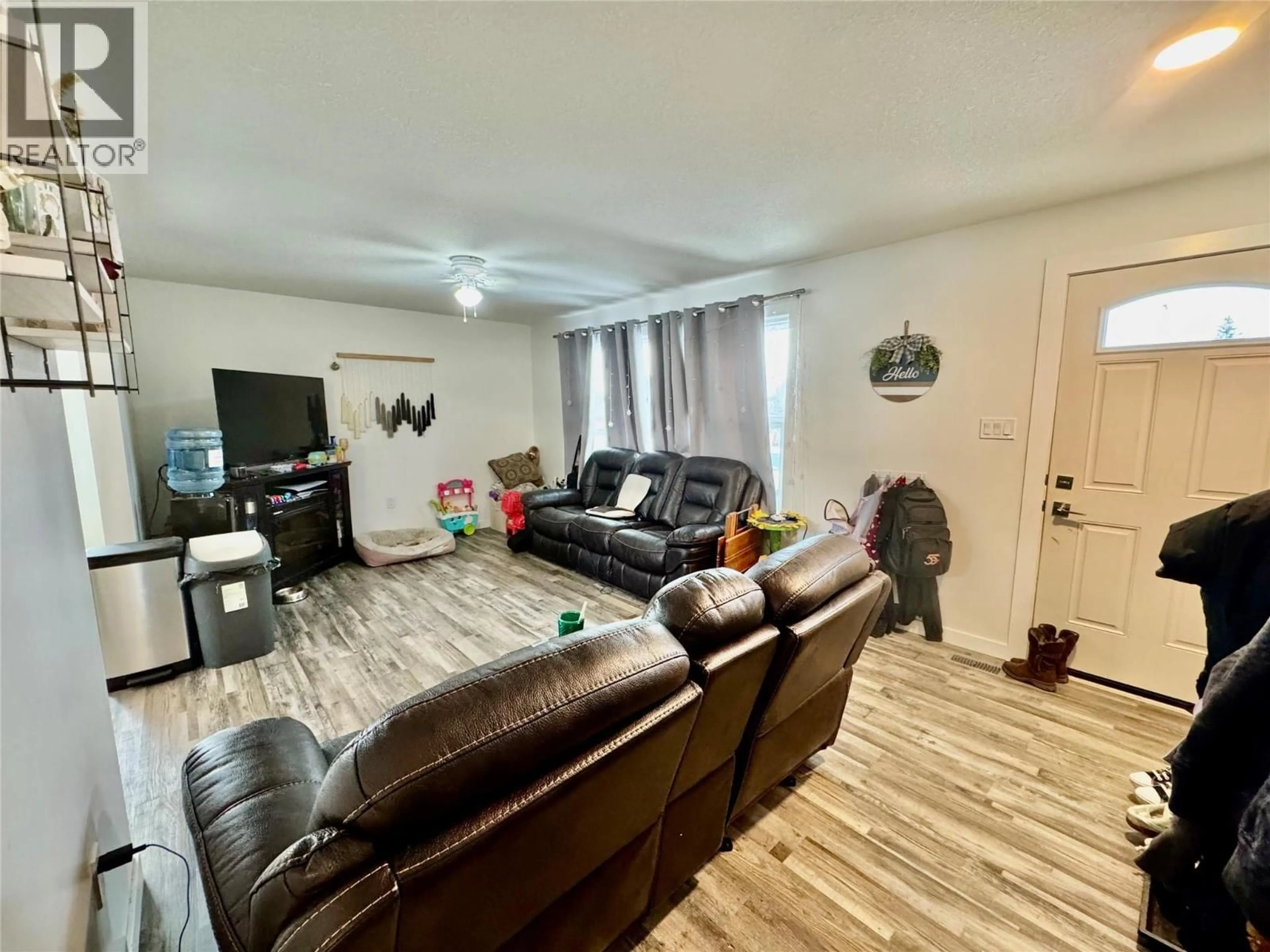 A pic of a room for 9120 8 STREET, Dawson Creek British Columbia V1G3N4