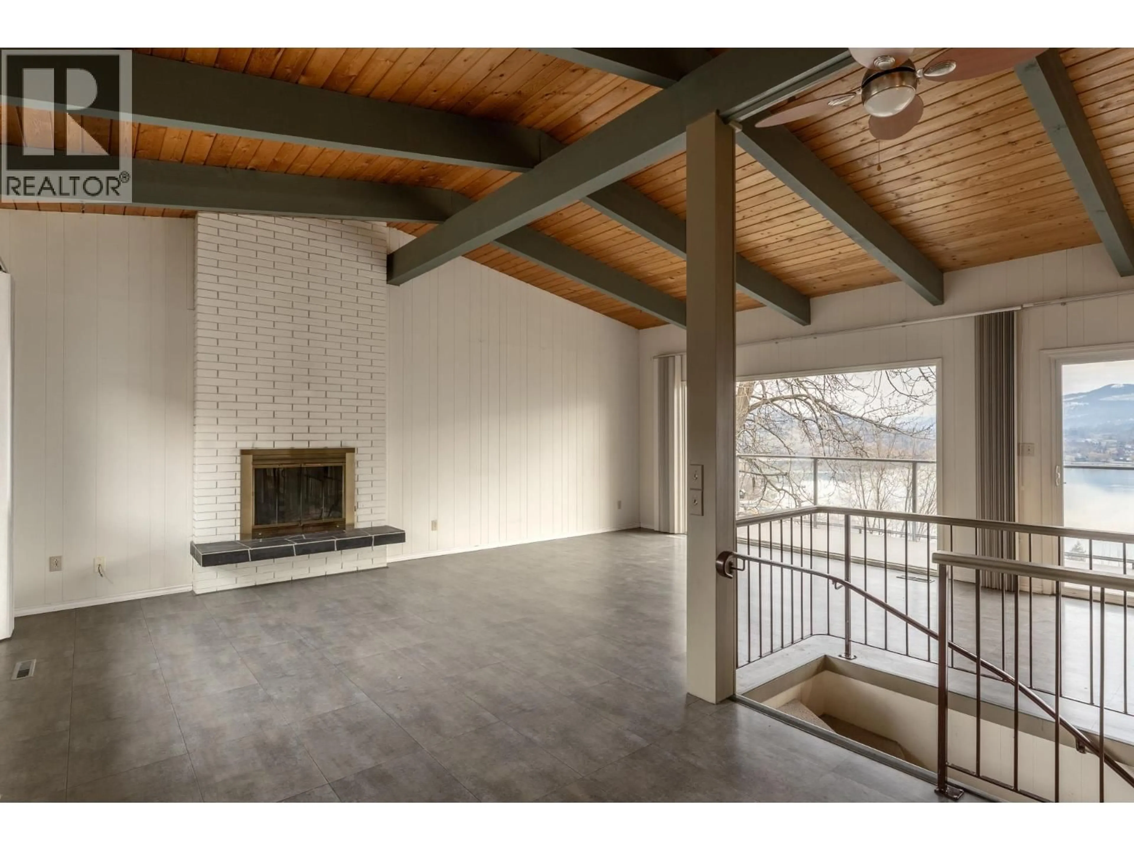 Unknown for 8613 FITZMAURICE DRIVE, Coldstream British Columbia V1B1X3