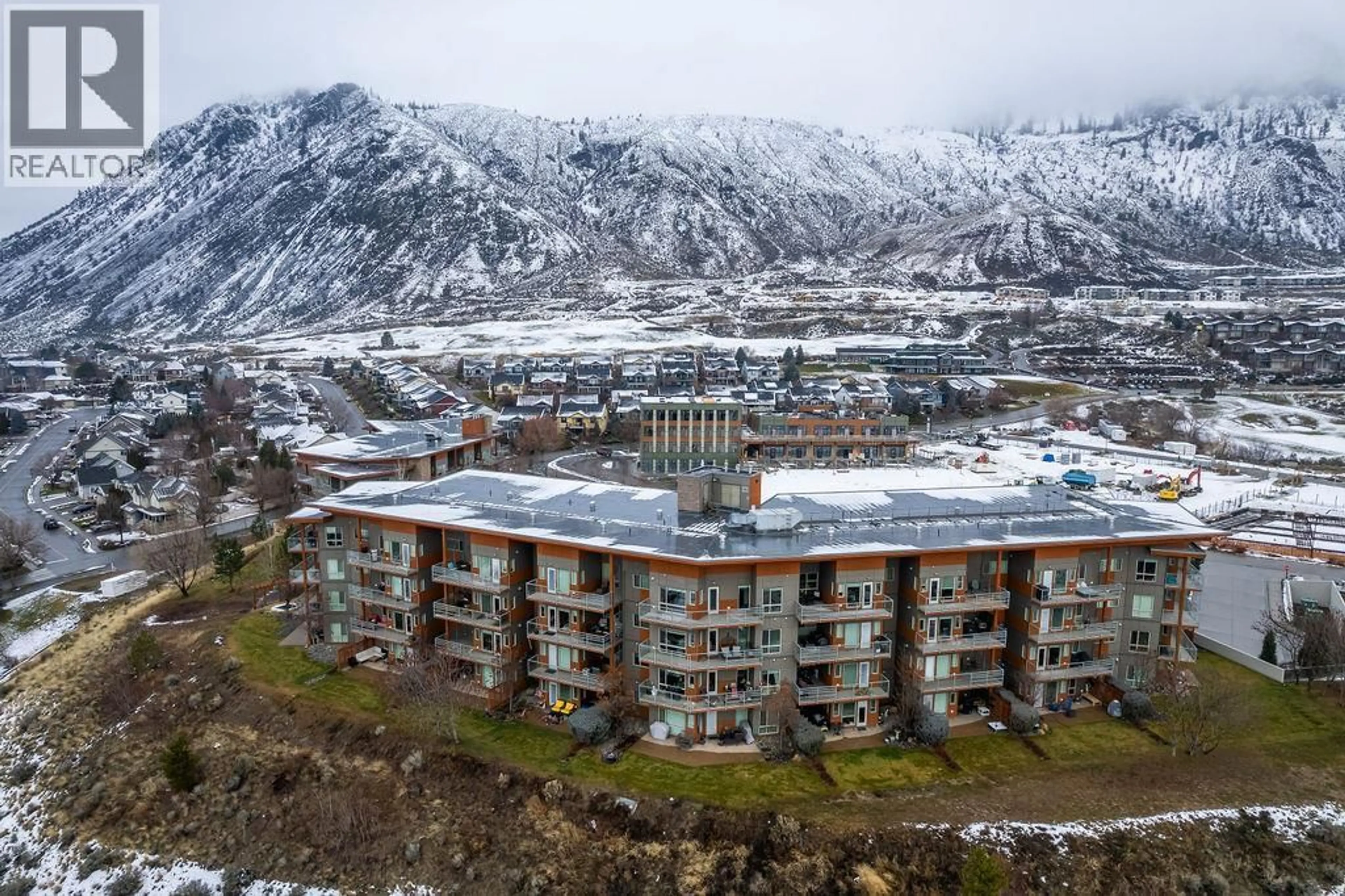 A pic from outside/outdoor area/front of a property/back of a property/a pic from drone, mountain view for 2307 - 1030 TALASA WAY, Kamloops British Columbia V2H1R1