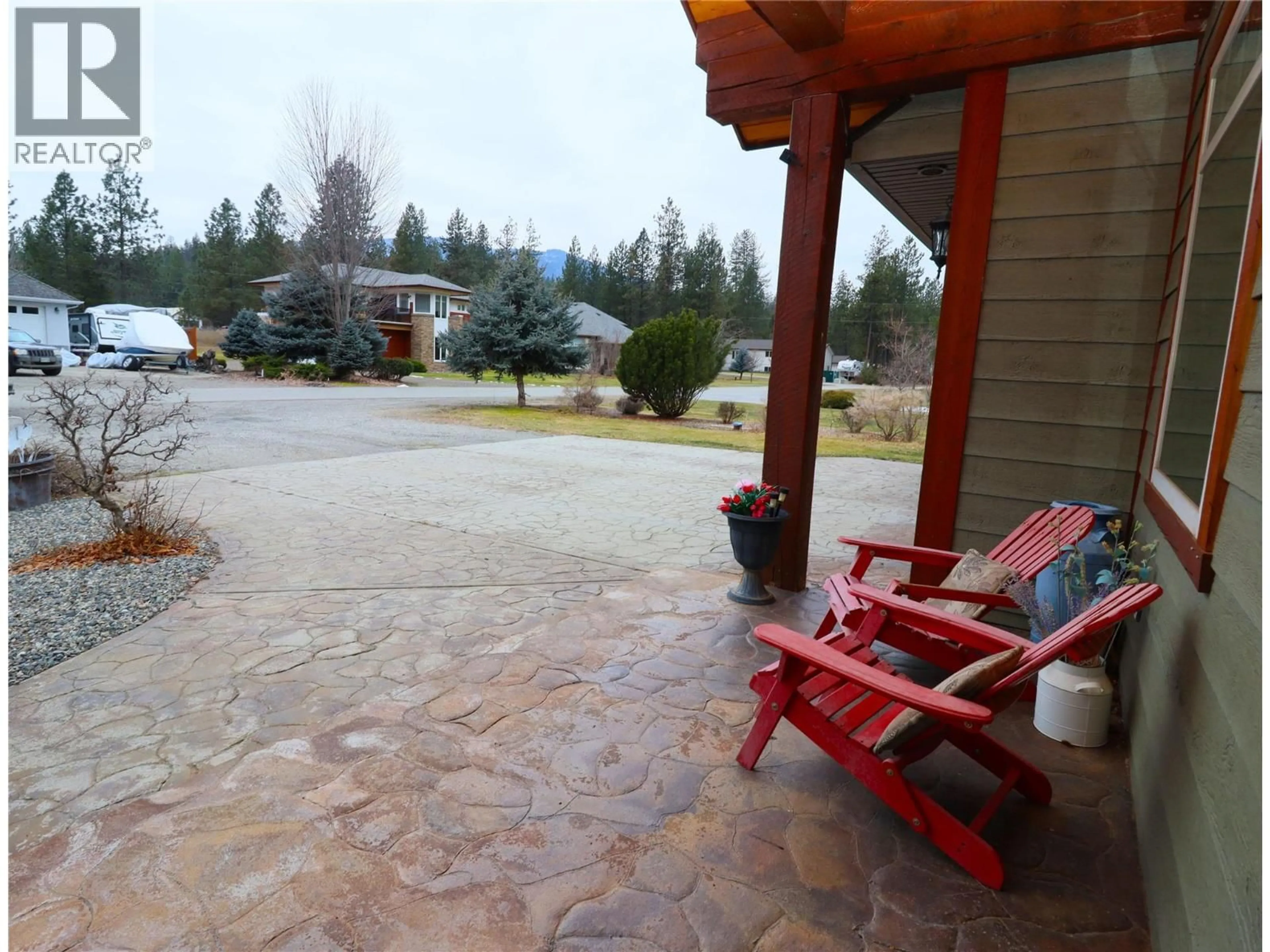 Patio, mountain view for 250 1ST AVENUE, Christina Lake British Columbia V0H1E0