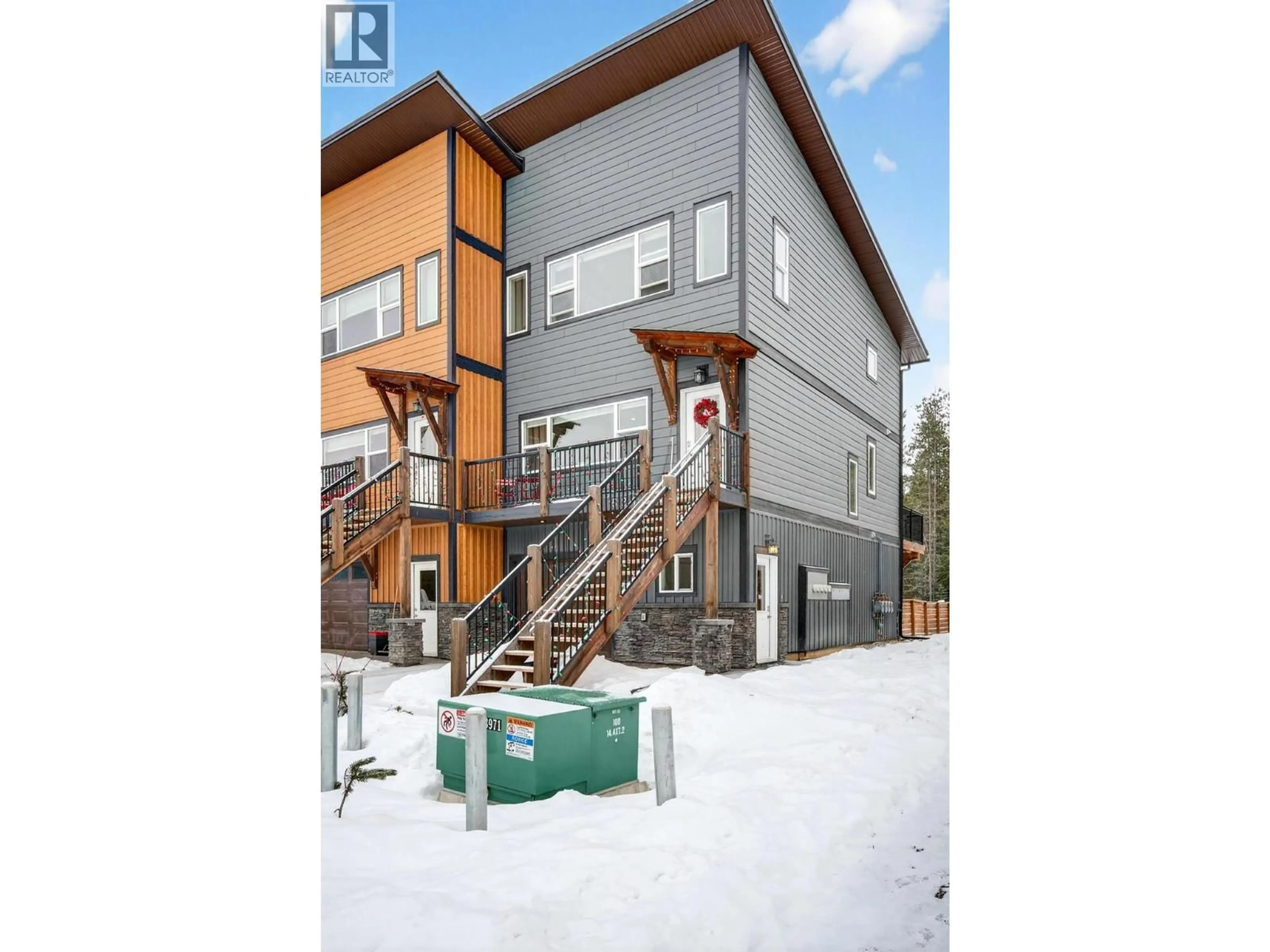 A pic from outside/outdoor area/front of a property/back of a property/a pic from drone, unknown for 4 - 1512 GRANITE DRIVE, Golden British Columbia V0A1H0