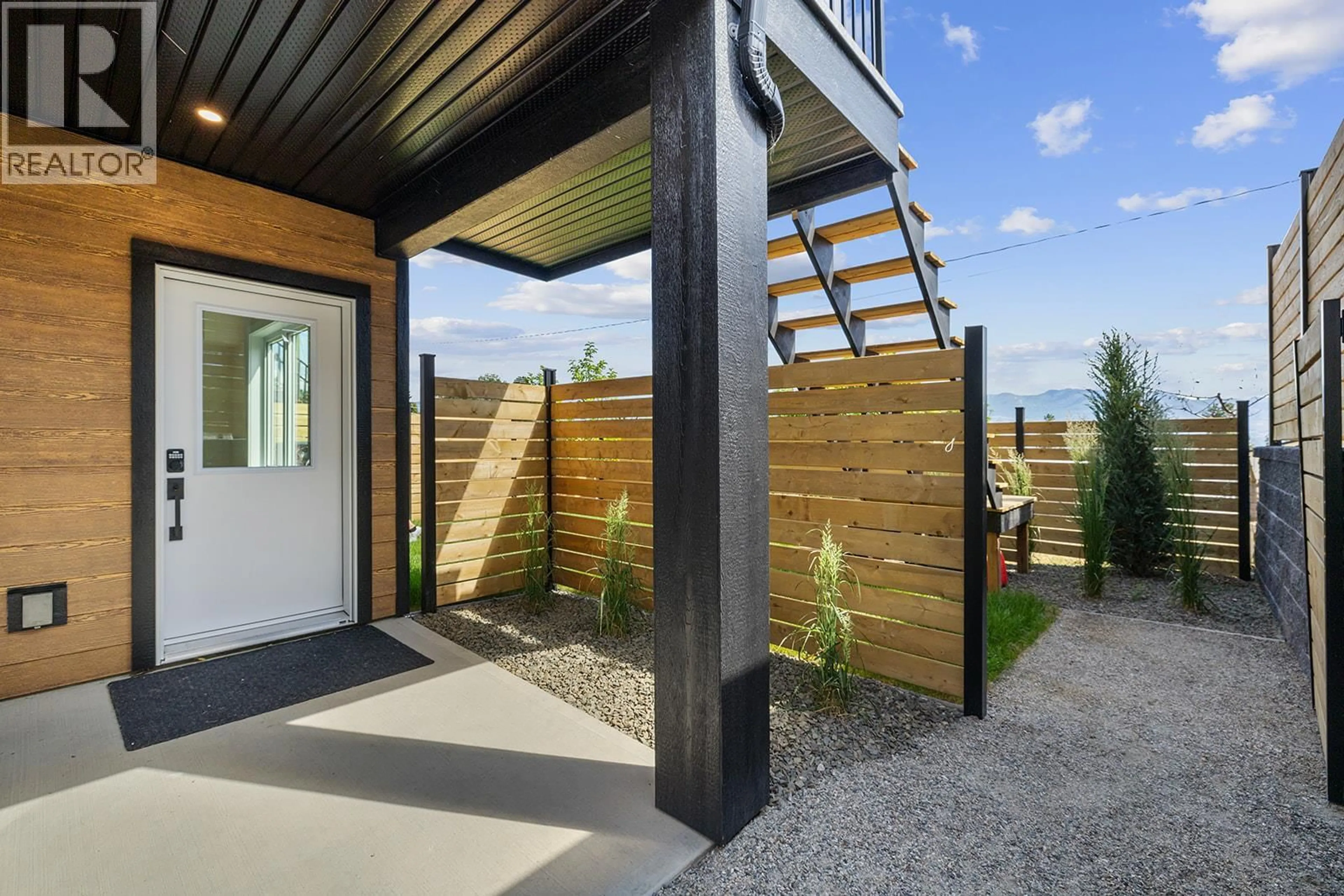 Unknown for 1025 KITSON COURT, West Kelowna British Columbia V1Z2G7