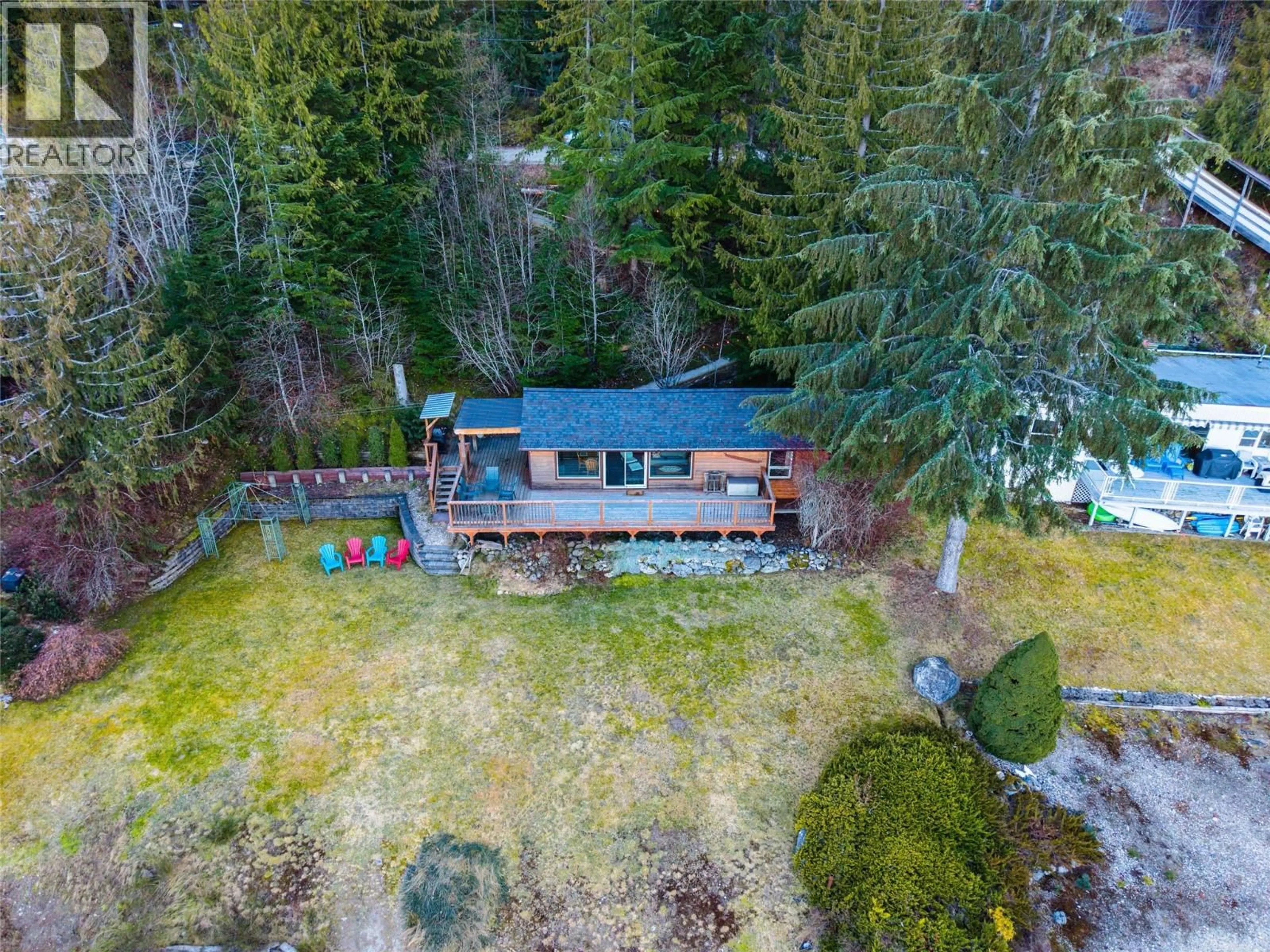 A pic from outside/outdoor area/front of a property/back of a property/a pic from drone, forest/trees view for 1214 GREEN ROAD, Balfour British Columbia V1L6R5