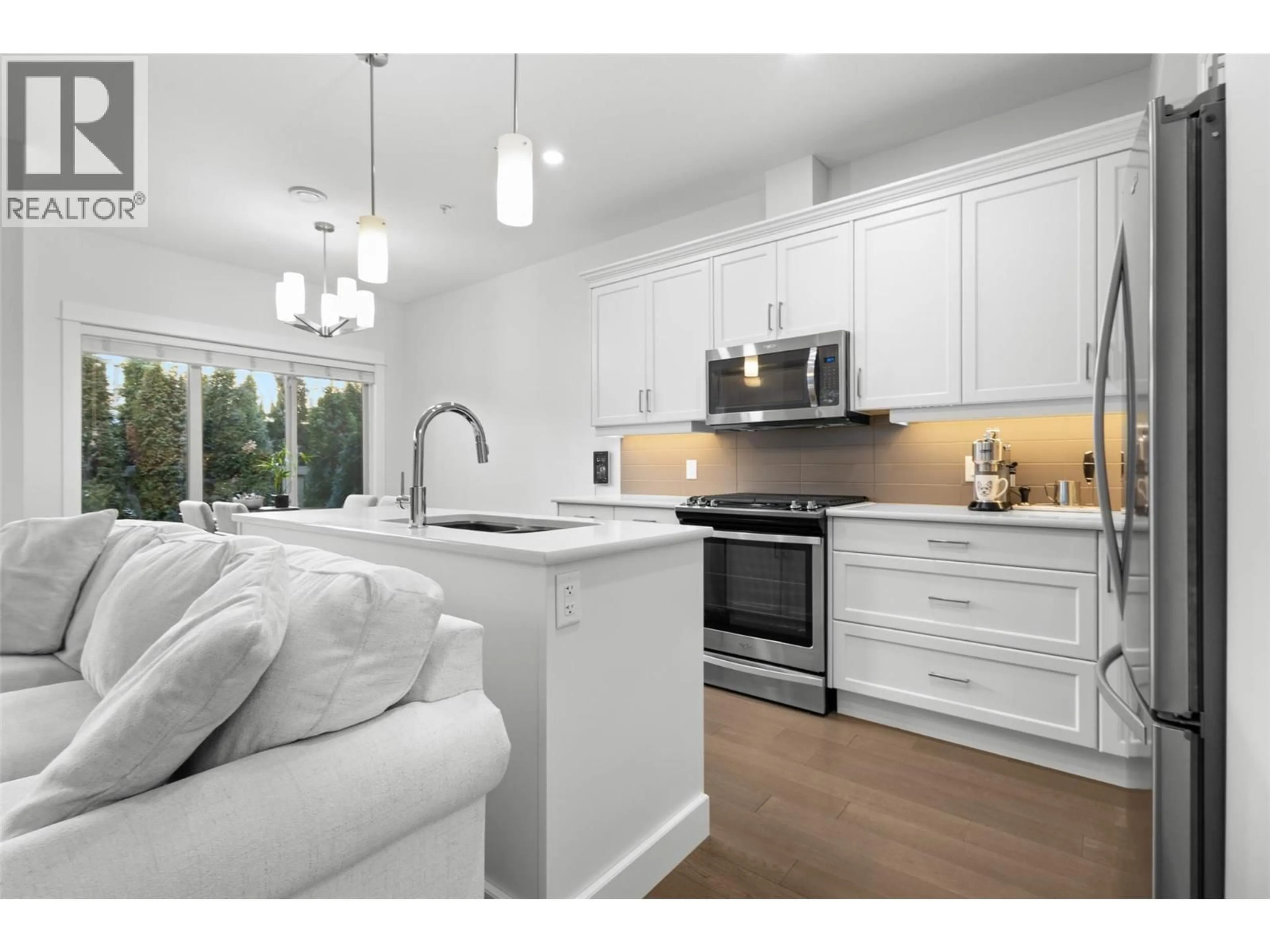 Open concept kitchen, unknown for 202 - 9563 JENSEN ROAD, Lake Country British Columbia V4V1S6