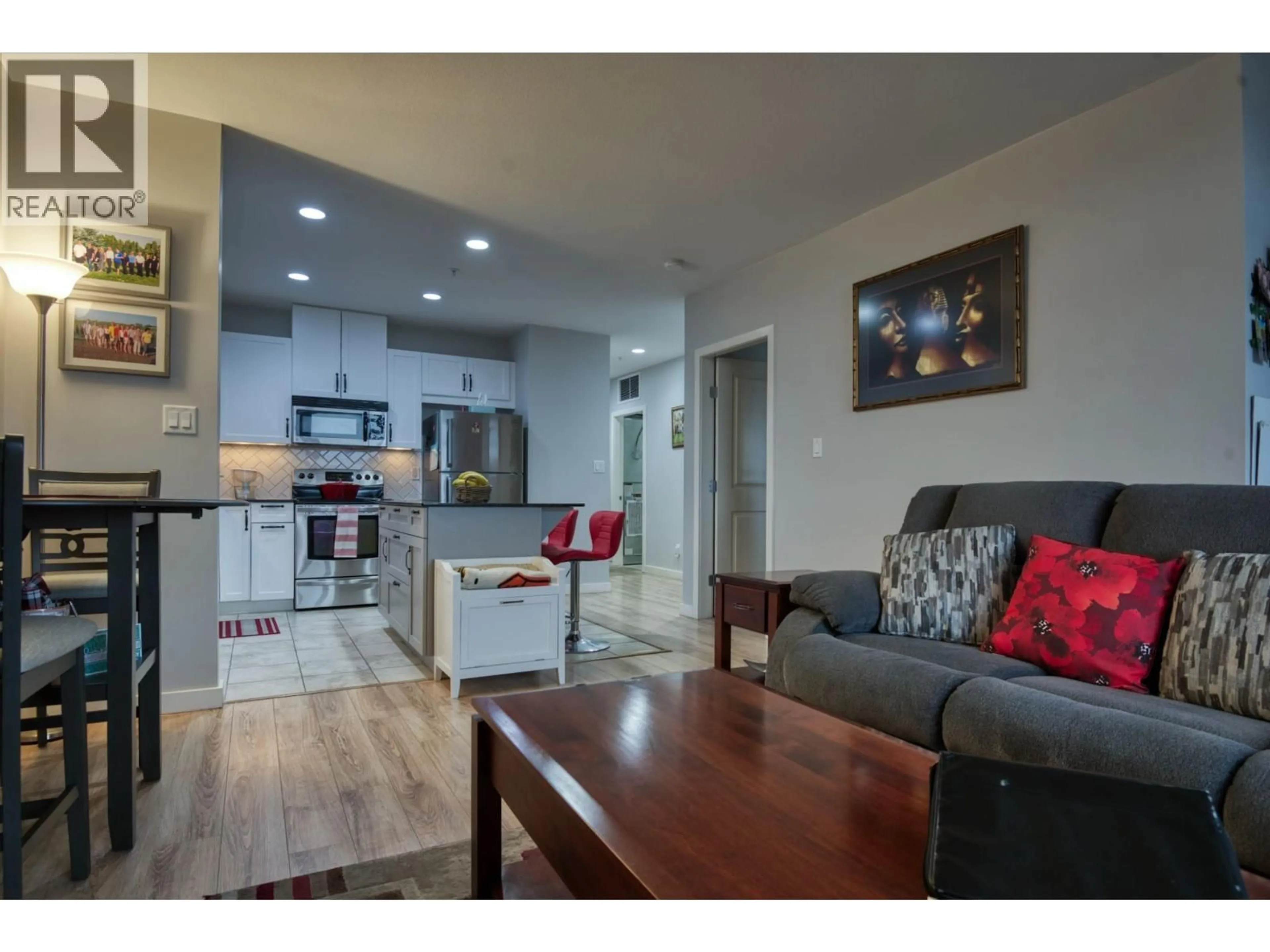 Open concept kitchen, unknown for 608 - 3301 SKAHA LAKE ROAD, Penticton British Columbia V2A6G6