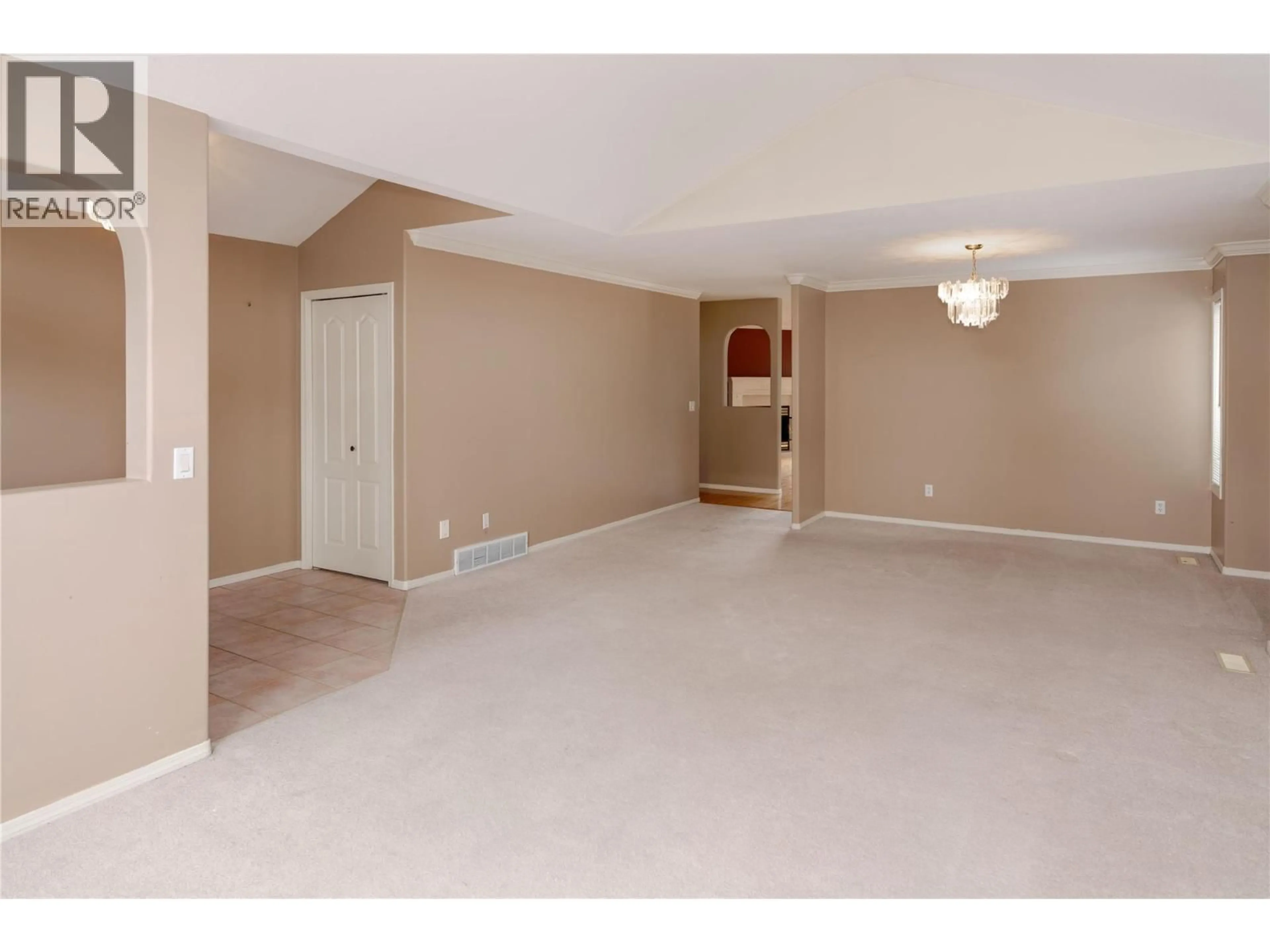 A pic of a room for 179 - 609 TRUSWELL ROAD, Kelowna British Columbia V1W3Z1
