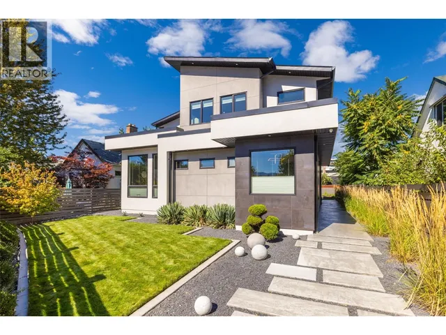 364 CHRISTLETON AVENUE, Kelowna 4