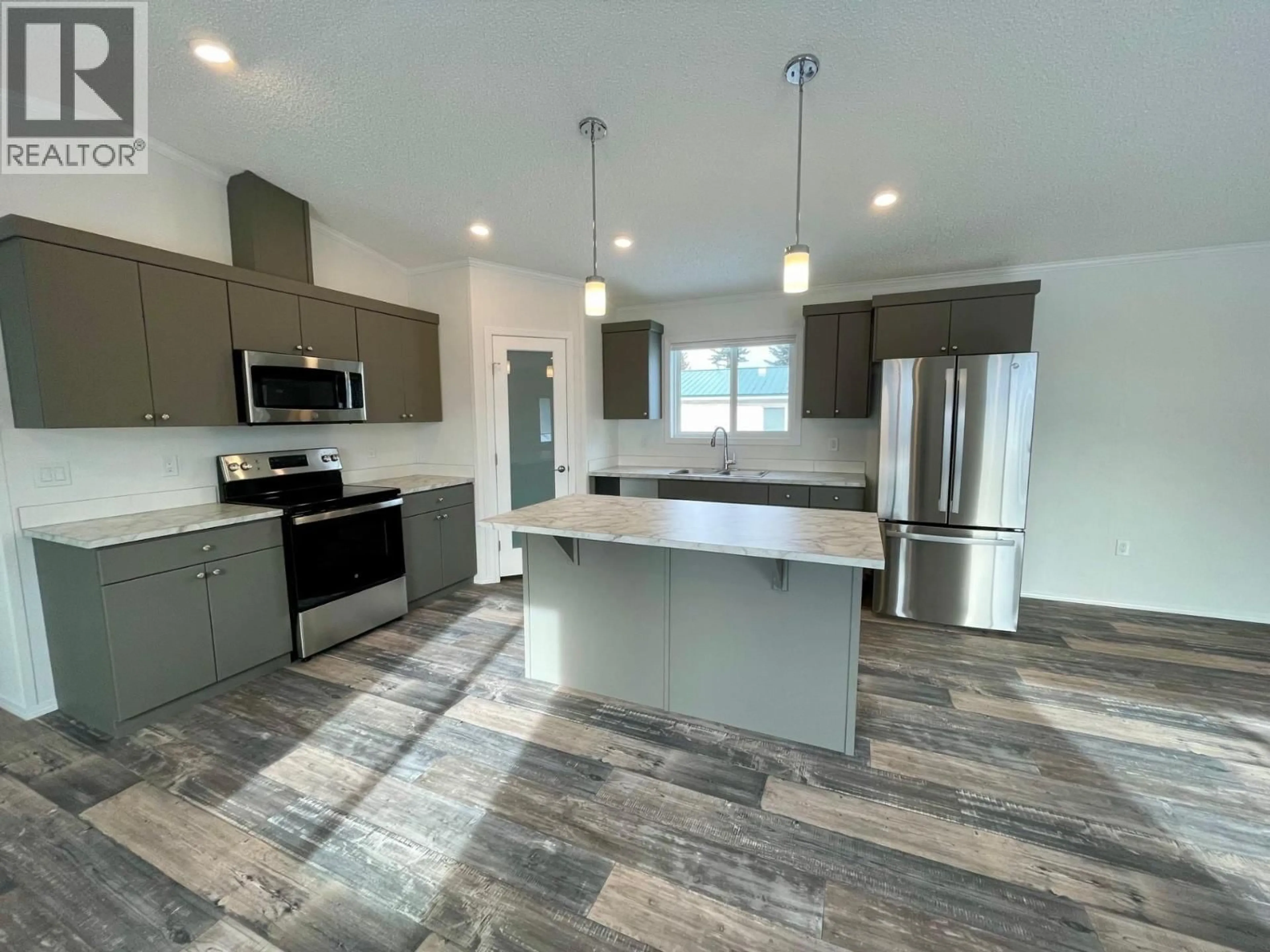 Open concept kitchen, unknown for 34 - 6272 LOWER ELK VALLEY ROAD, Sparwood British Columbia V0B2G3