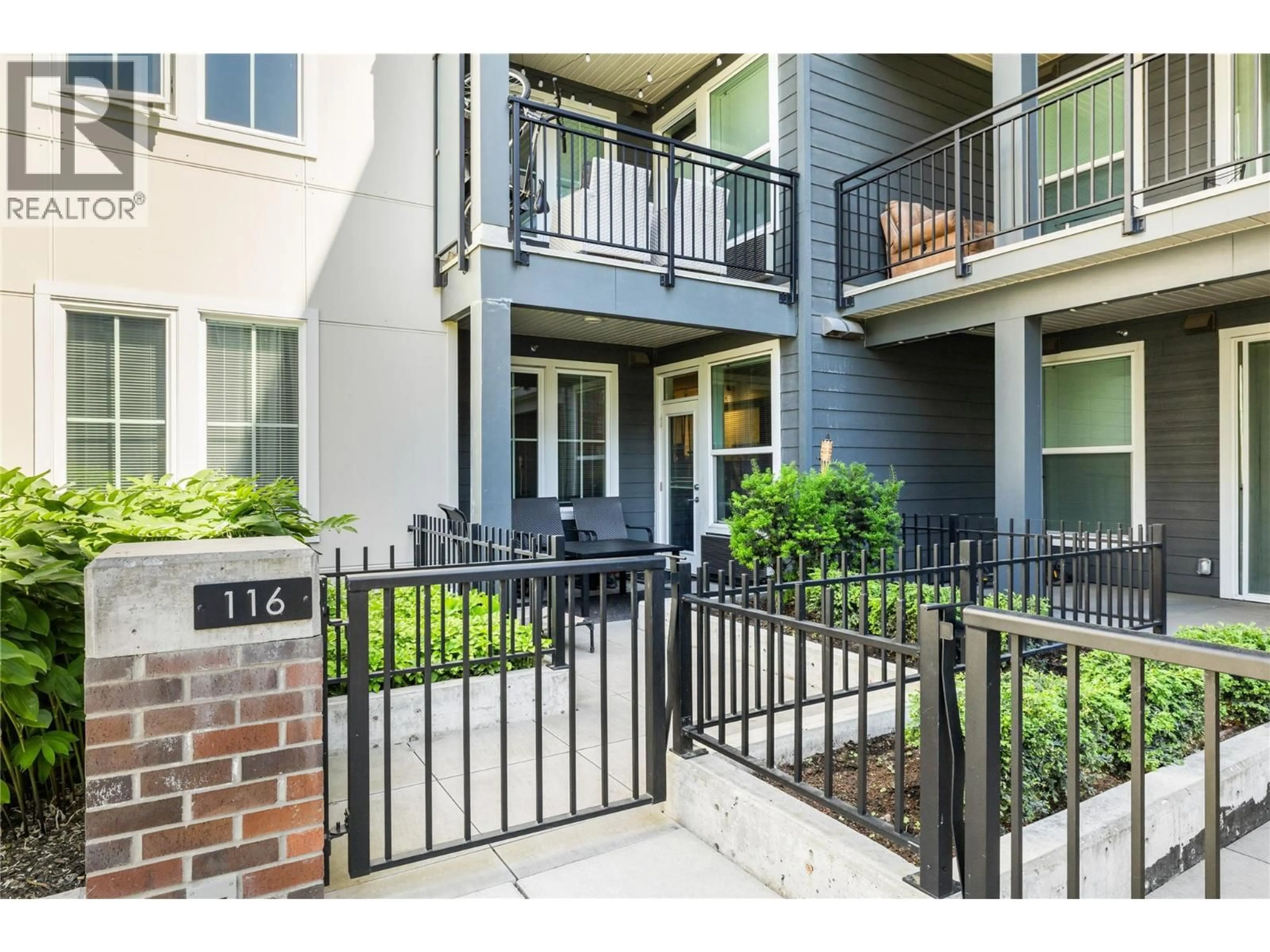 Patio, street for 116 - 1775 CHAPMAN PLACE, Kelowna British Columbia V1Y0G3
