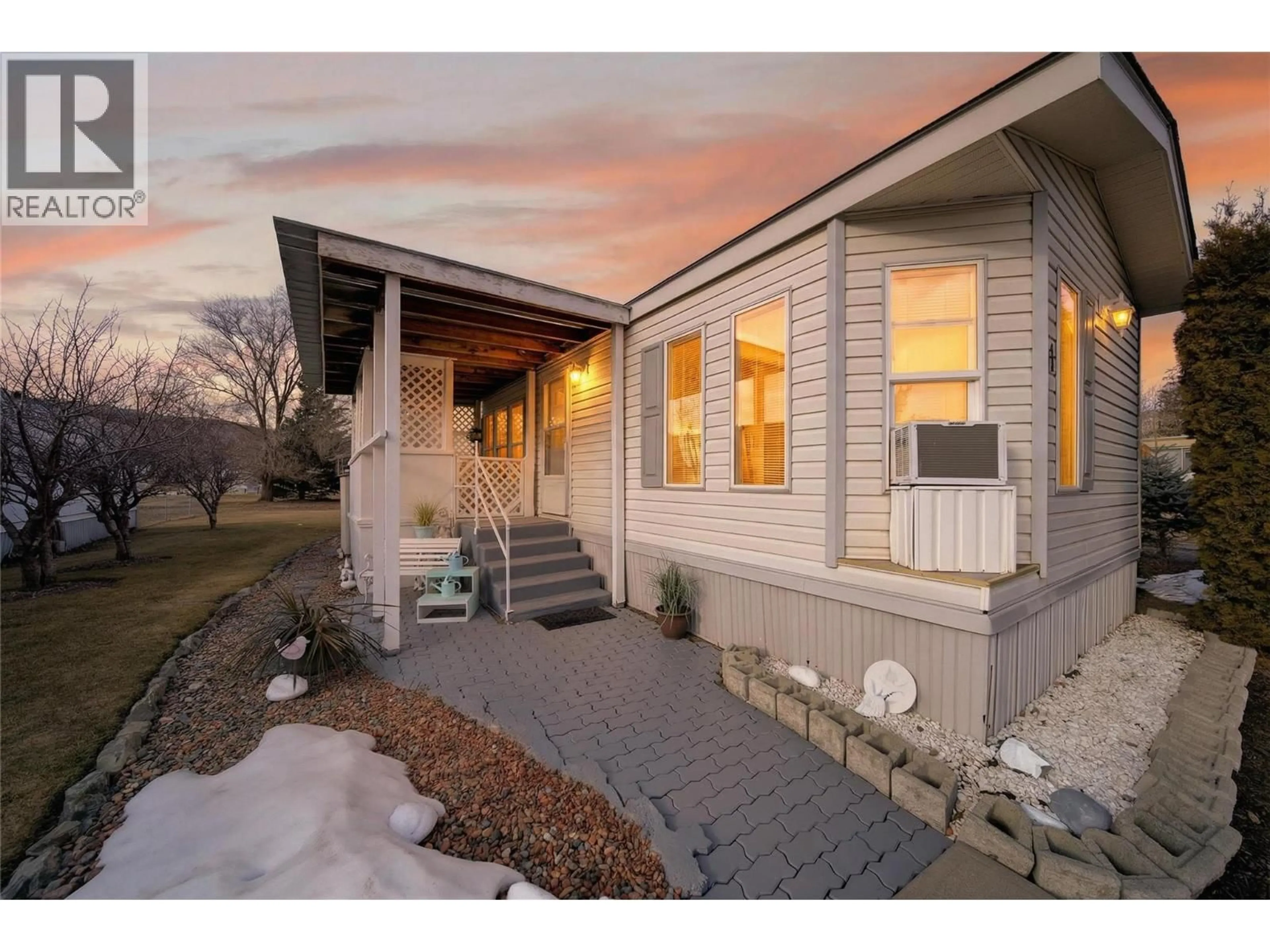 Unknown for 81 - 2776 CLAPPERTON AVENUE, Merritt British Columbia V1K1B8