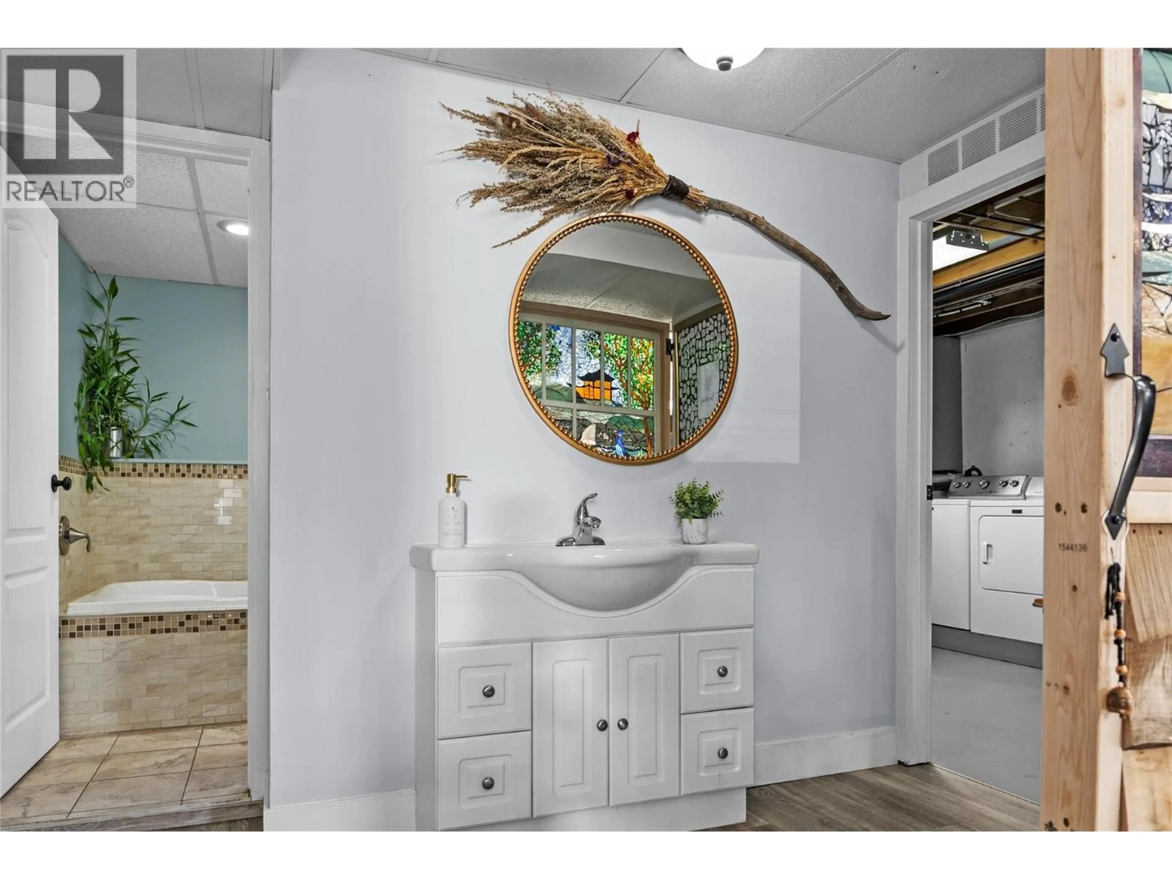 Unknown for 2334 BOSSERT AVENUE, Kamloops British Columbia V2B4V7