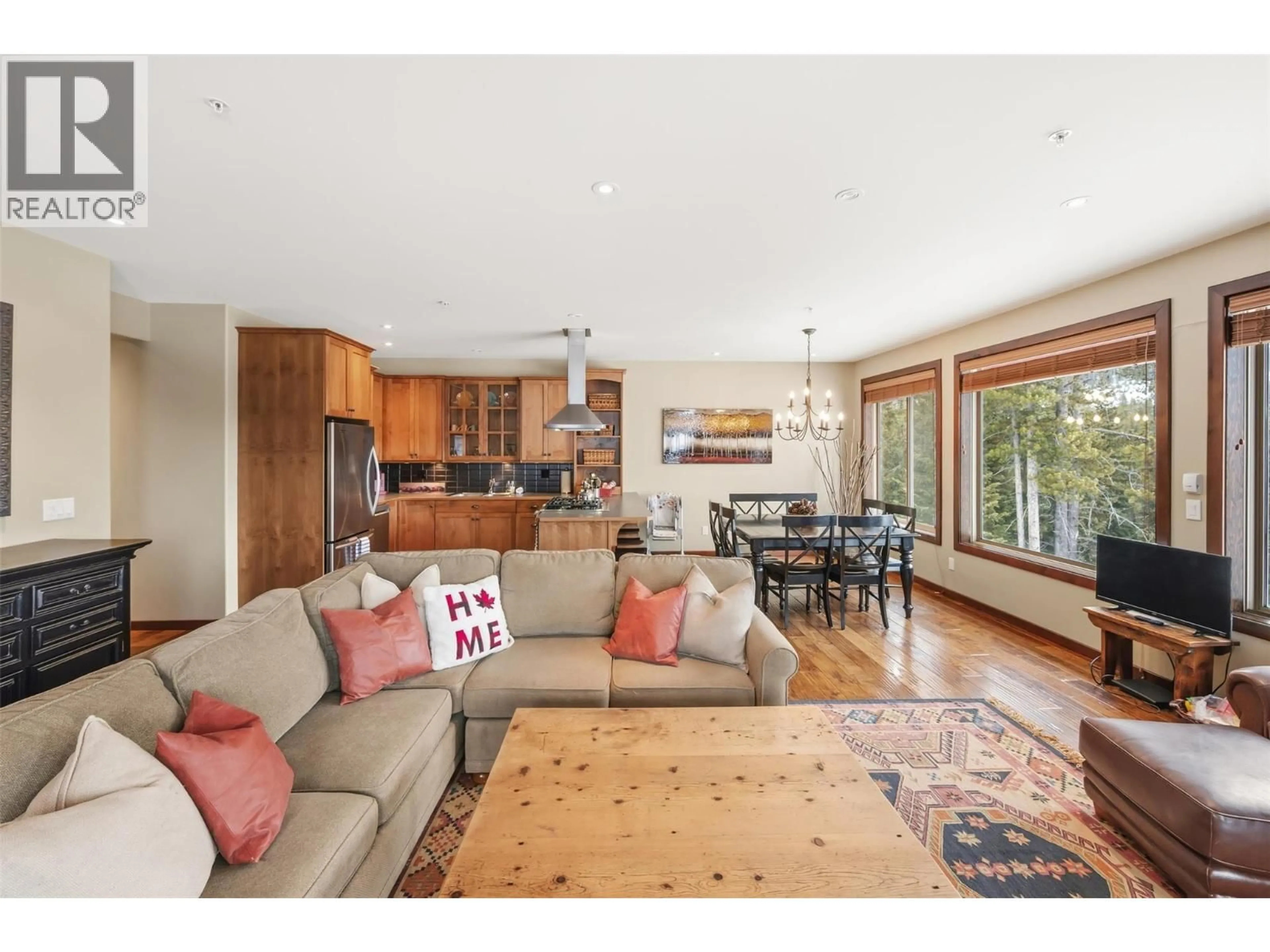 Open concept kitchen, wood/laminate floor for 31 - 360 STRAYHORSE ROAD, Apex Mountain British Columbia V2A0E2