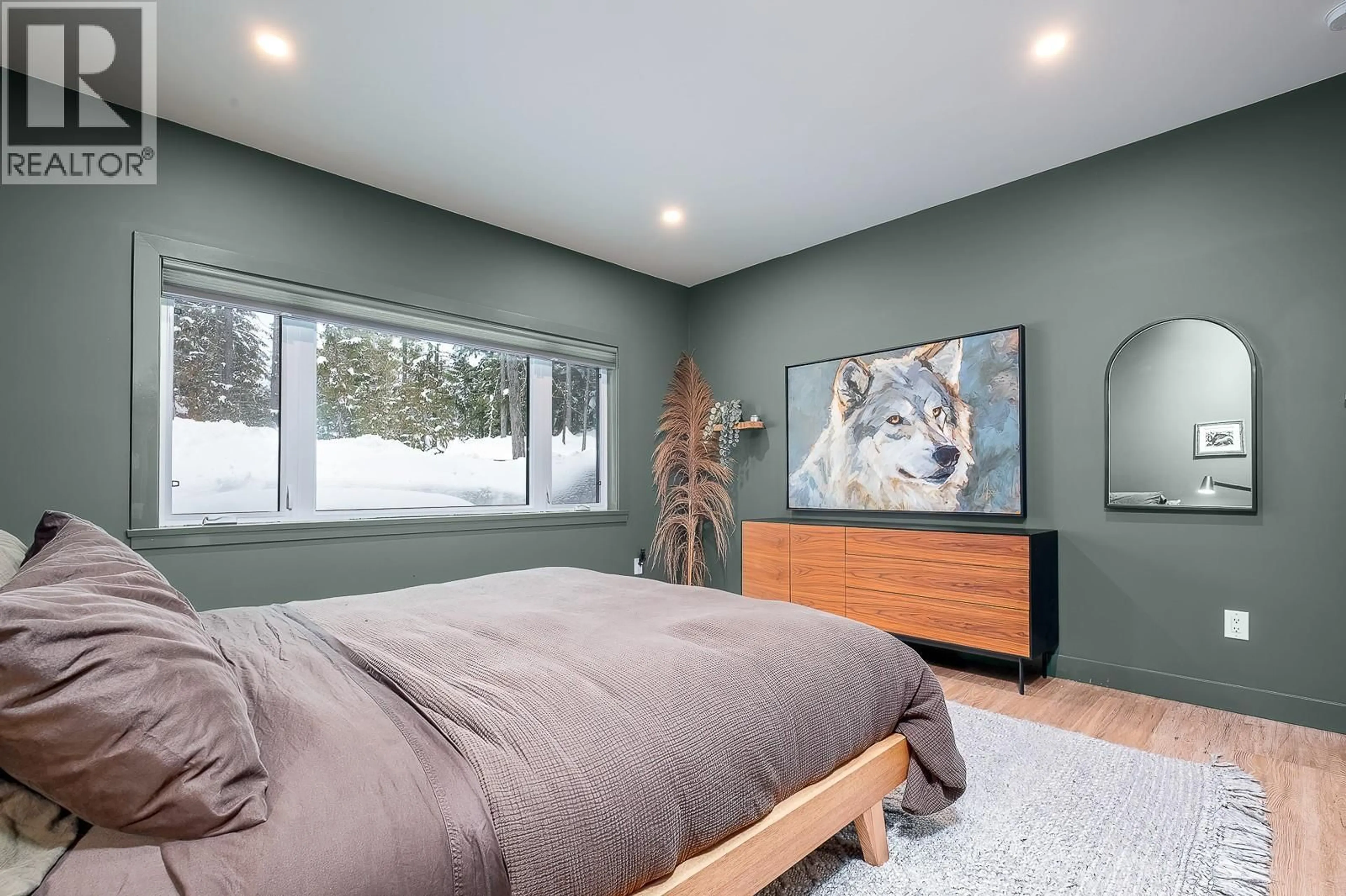 Bedroom with bed, unknown for 1126 CALDERA ROAD, Rossland British Columbia V0G1Y0