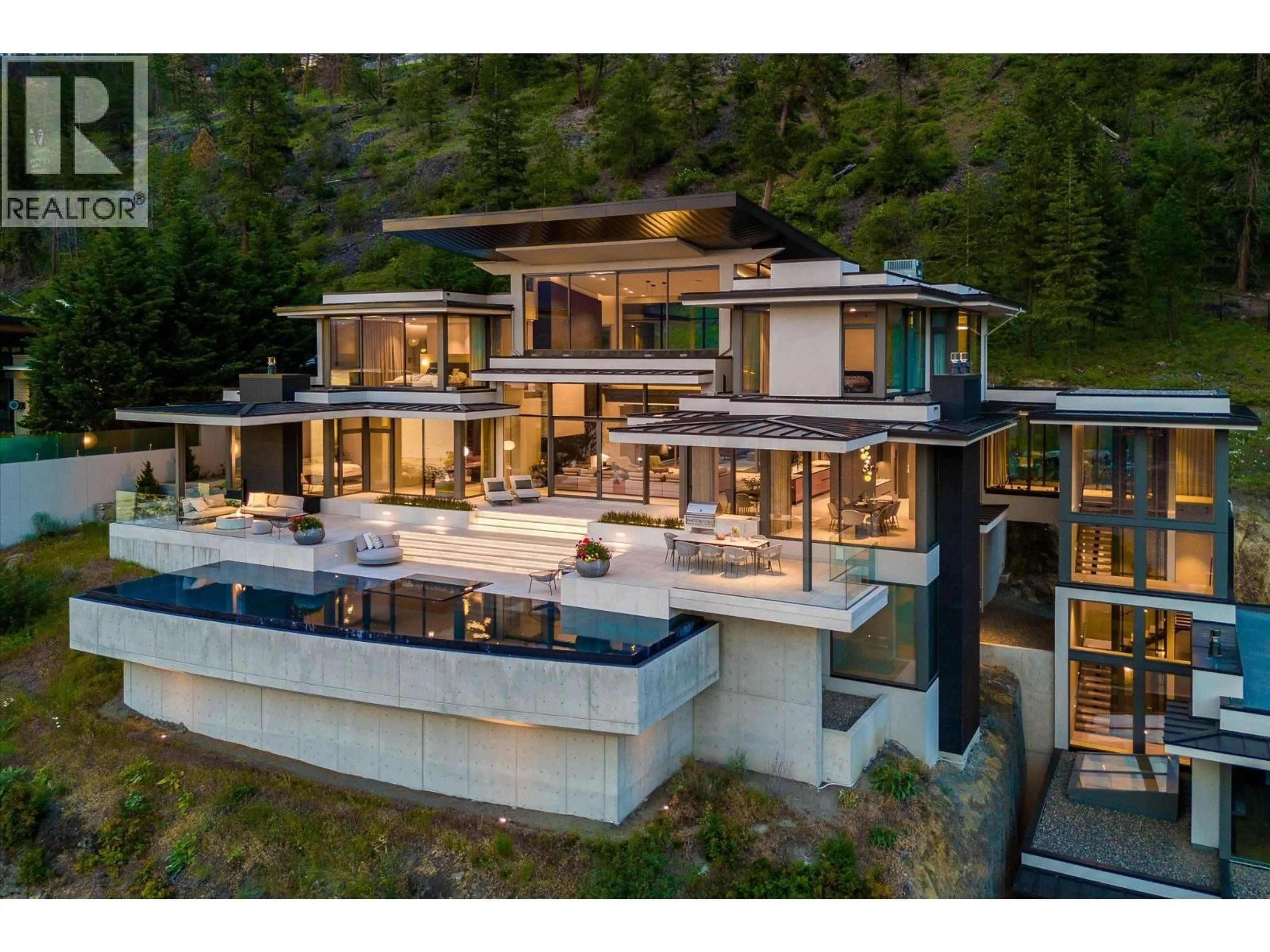 Unknown for 20 - 180 SHEERWATER COURT, Kelowna British Columbia V1V2X1