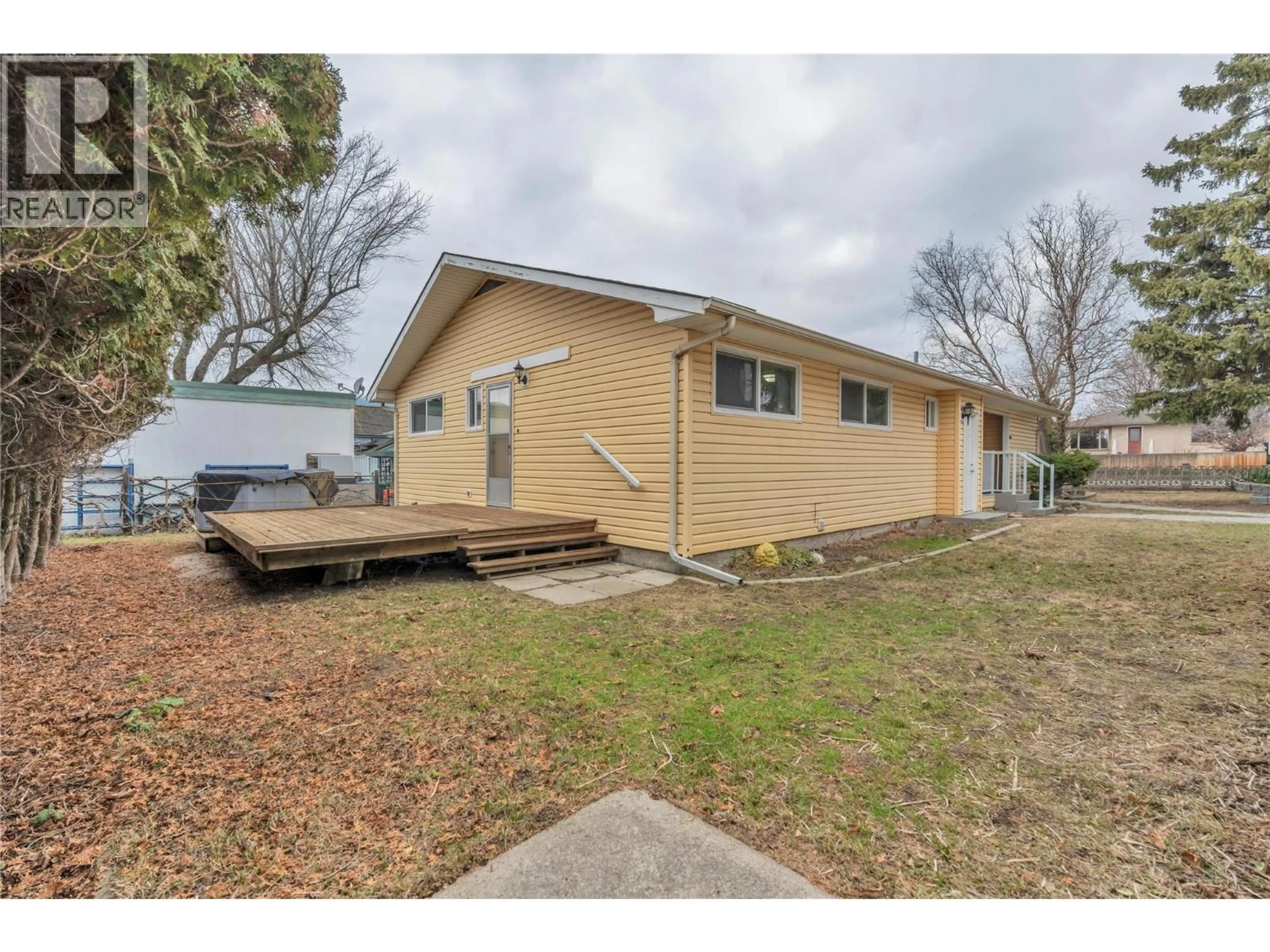 Unknown for 194 NELSON AVENUE, Penticton British Columbia V2A2K9