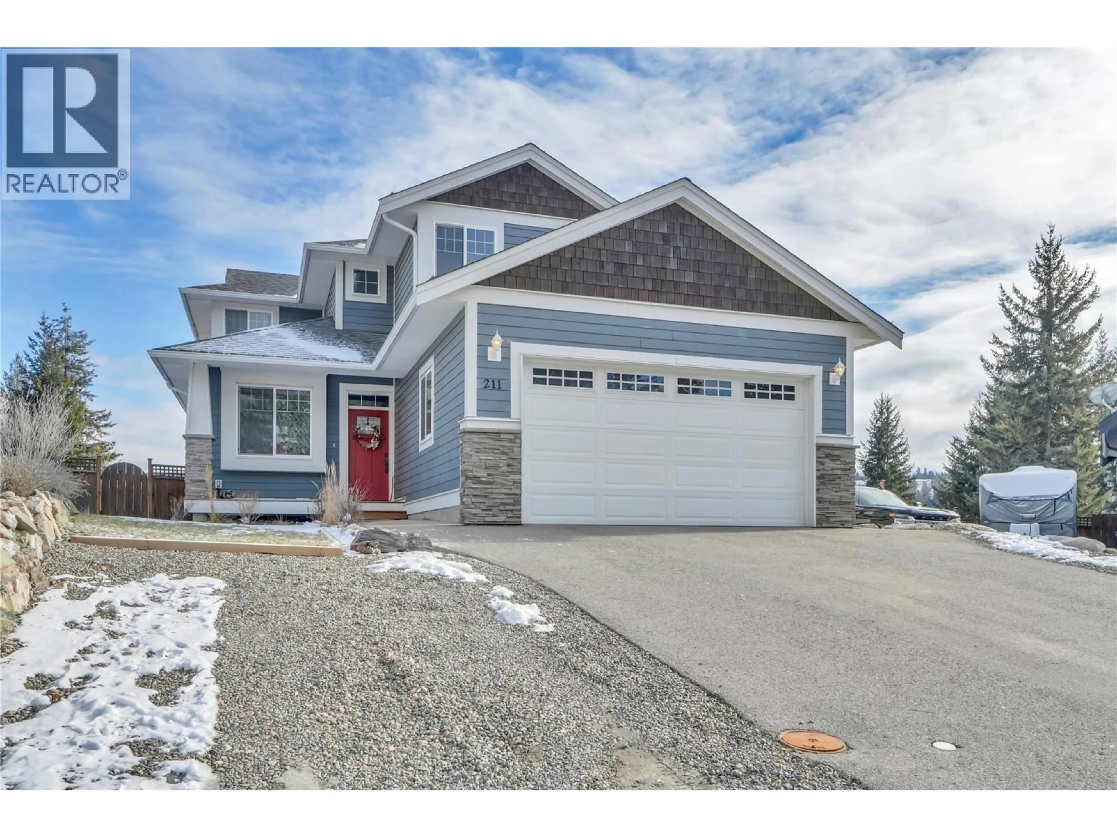 Home with vinyl exterior material, street for 211 WESTRIDGE COURT, Princeton British Columbia V0X1W0