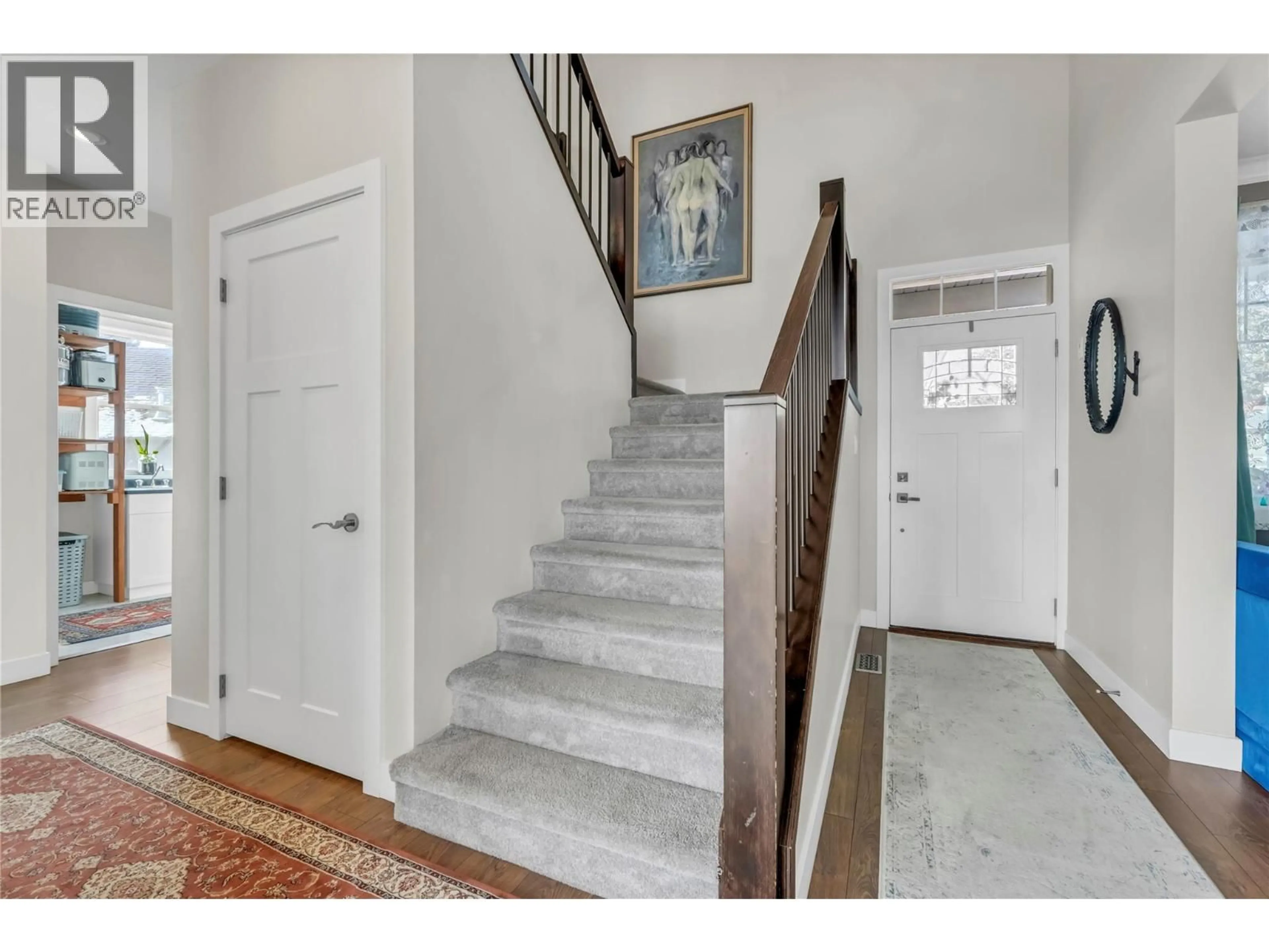 Indoor entryway for 211 WESTRIDGE COURT, Princeton British Columbia V0X1W0