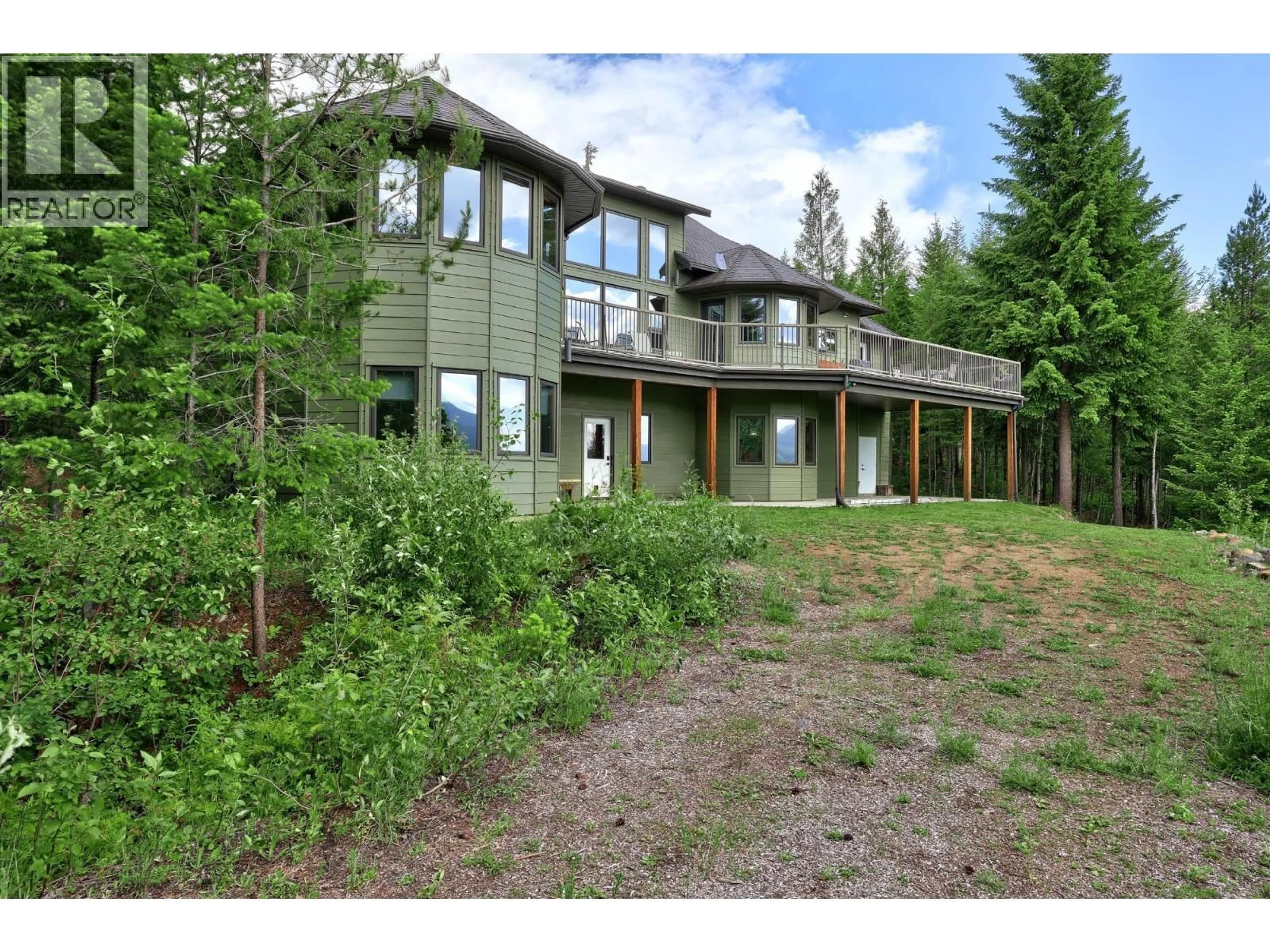 A pic from outside/outdoor area/front of a property/back of a property/a pic from drone, forest/trees view for 1249 CLEARWATER VALLEY ROAD, Clearwater British Columbia V0E1N1