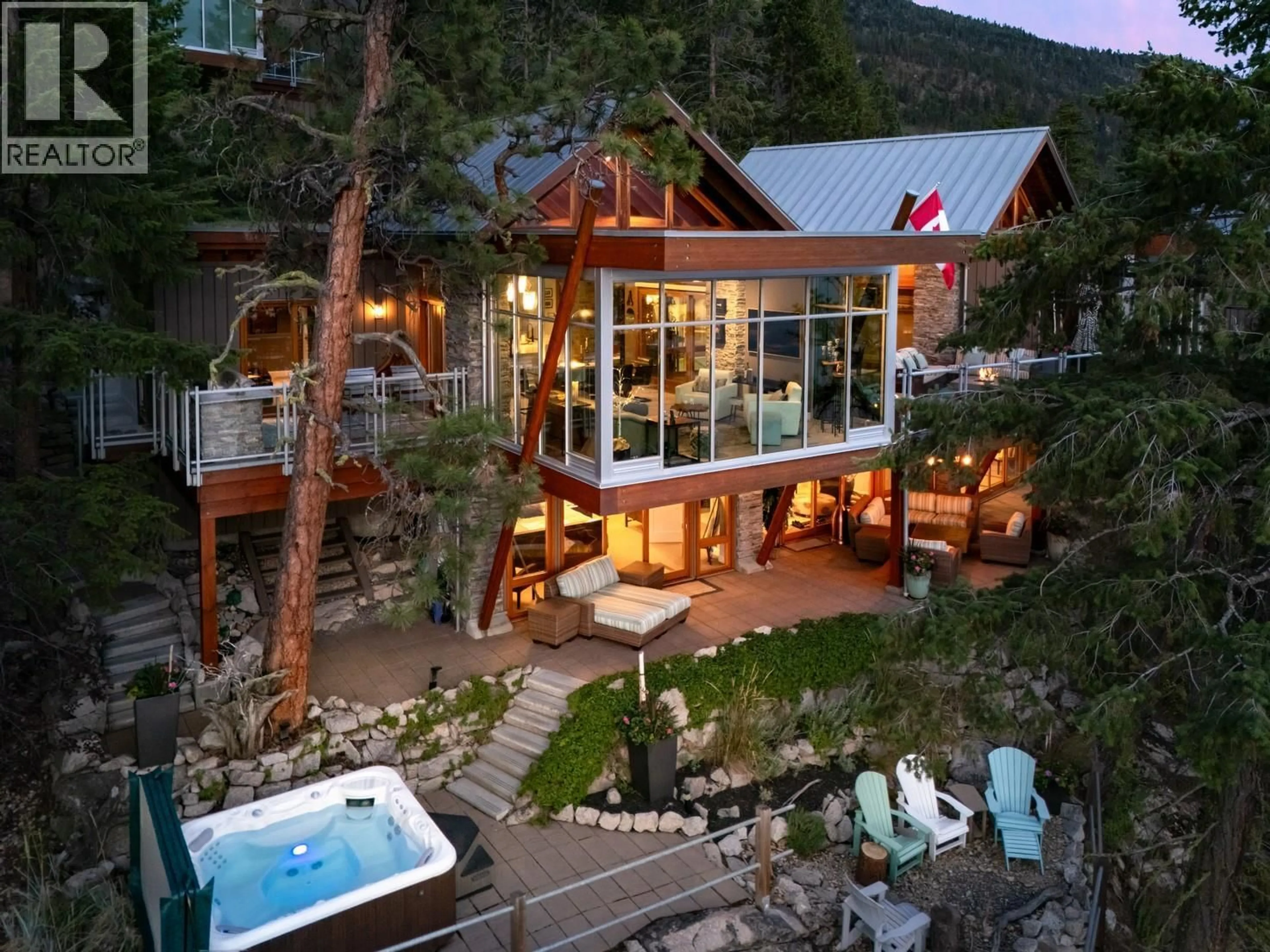 Patio, mountain view for 125 & 126 - 9845 EASTSIDE ROAD, Vernon British Columbia V1H1Z2