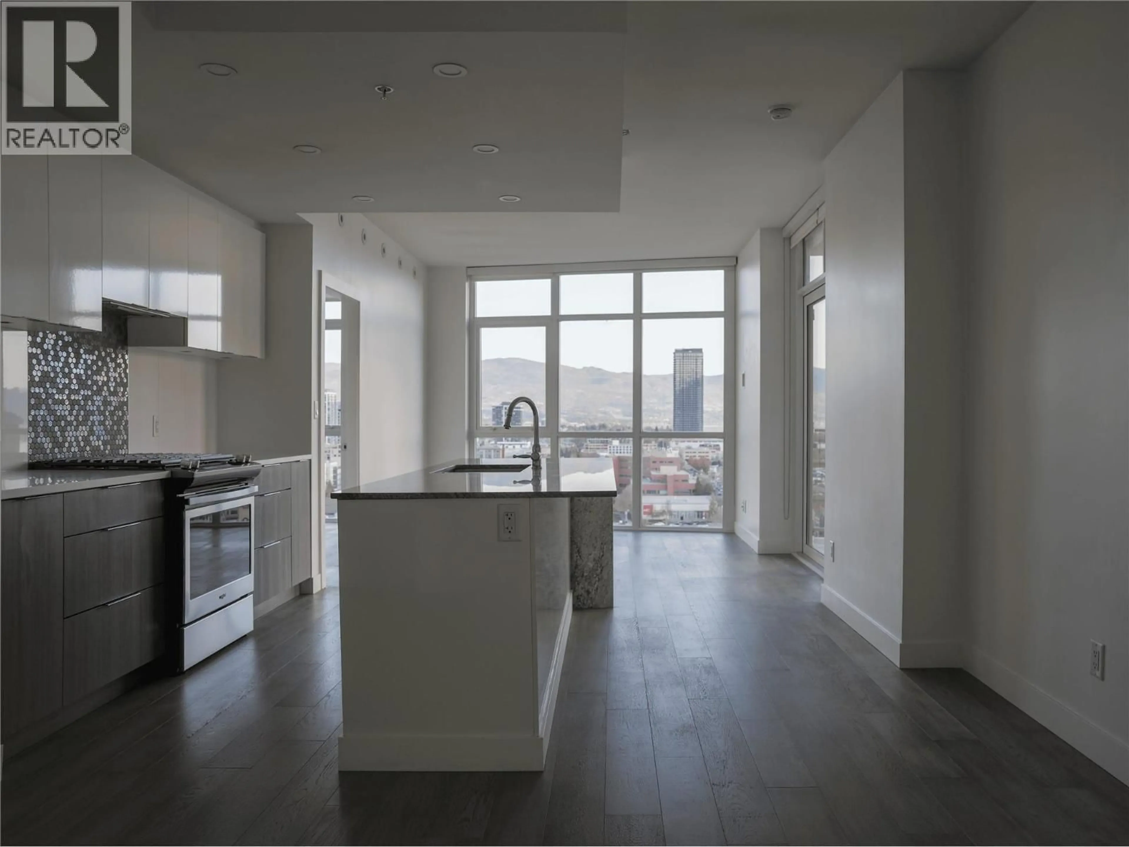 Unknown for 1501 - 1151 SUNSET DRIVE, Kelowna British Columbia V1Y0G2