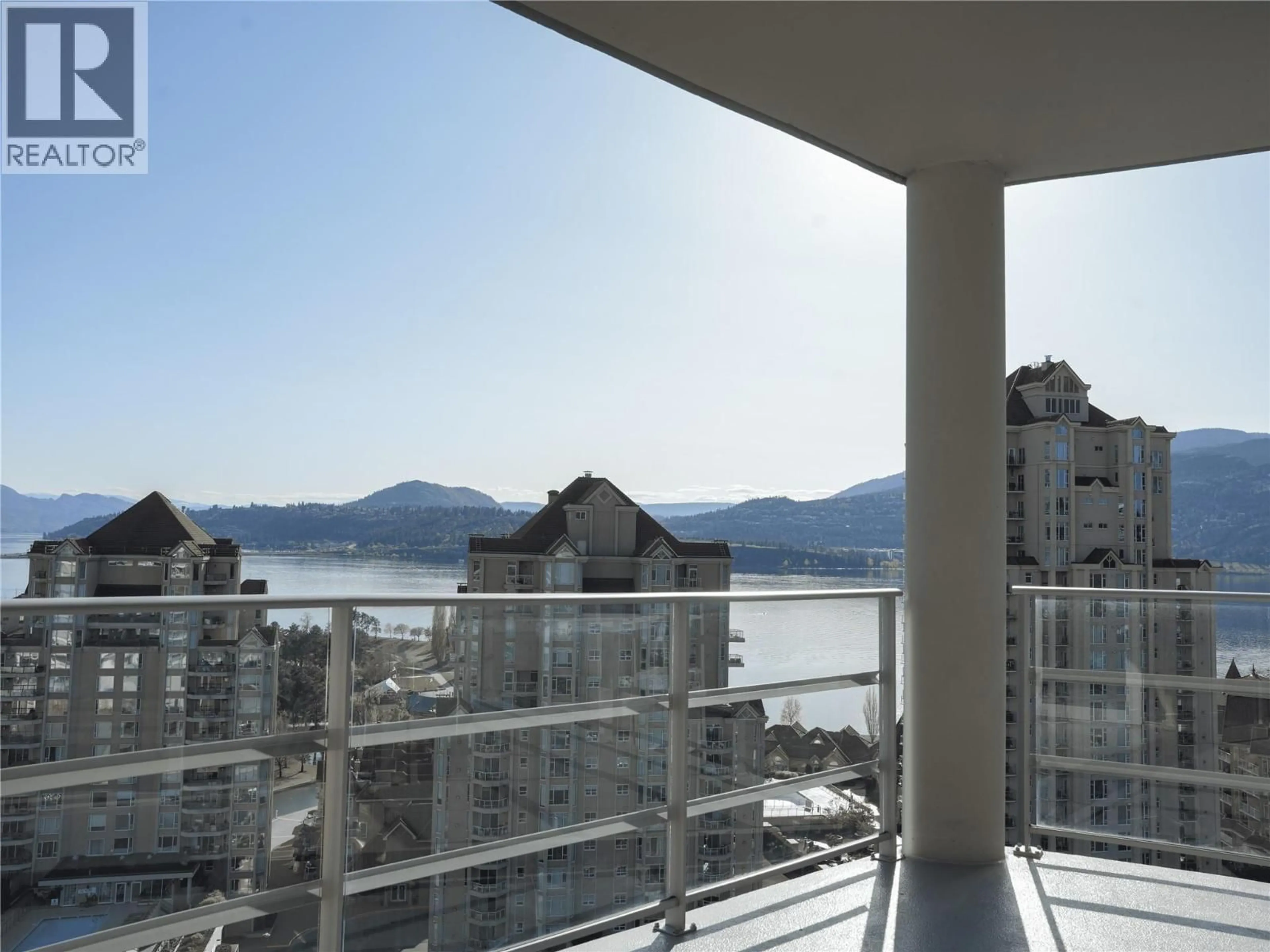 Balcony in the apartment, water/lake/river/ocean view for 1501 - 1151 SUNSET DRIVE, Kelowna British Columbia V1Y0G2
