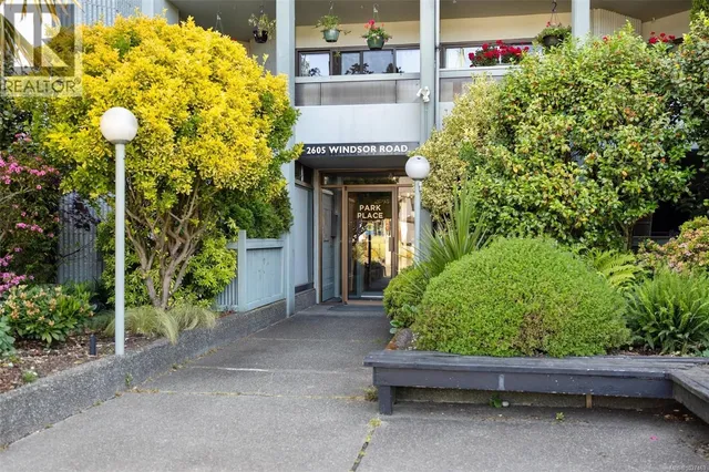 402 - 2605 WINDSOR ROAD, Oak Bay 2