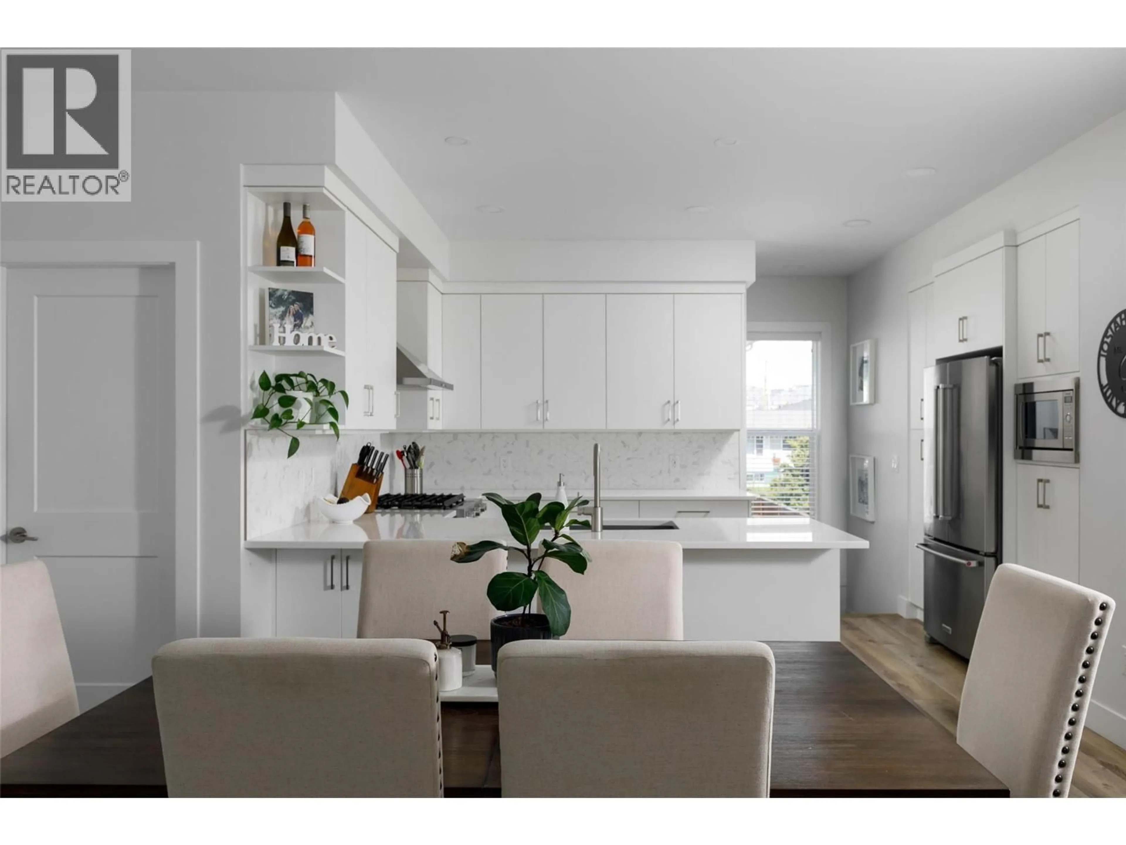 Open concept kitchen, unknown for 865 PATTERSON AVENUE, Kelowna British Columbia V1Y5C9