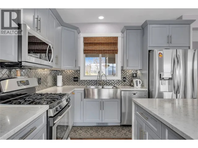 4108 SOLANA PLACE, West Kelowna 4
