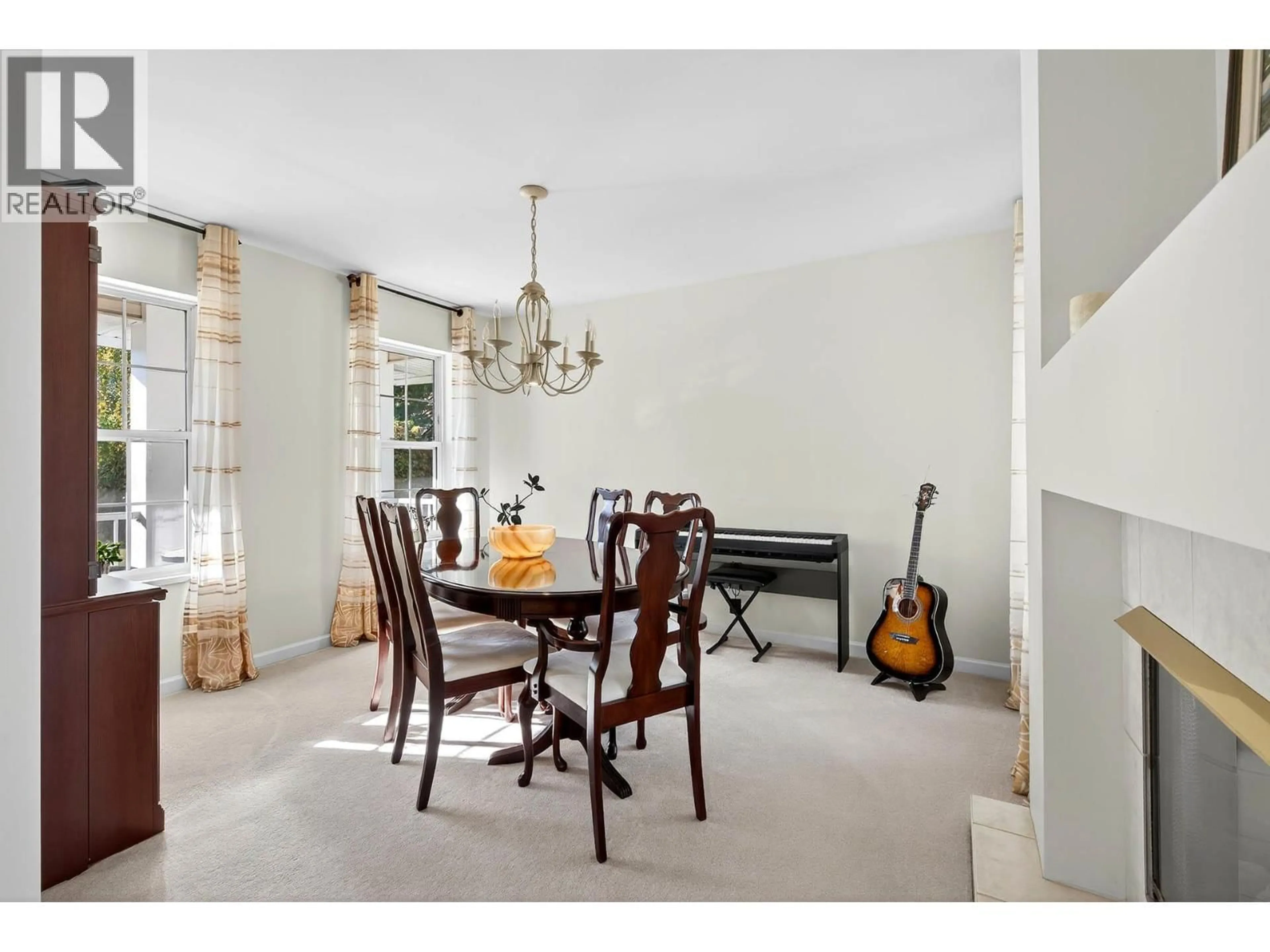 Dining room, unknown for 992 CANONGATE CRESCENT, Kamloops British Columbia V1S1W8