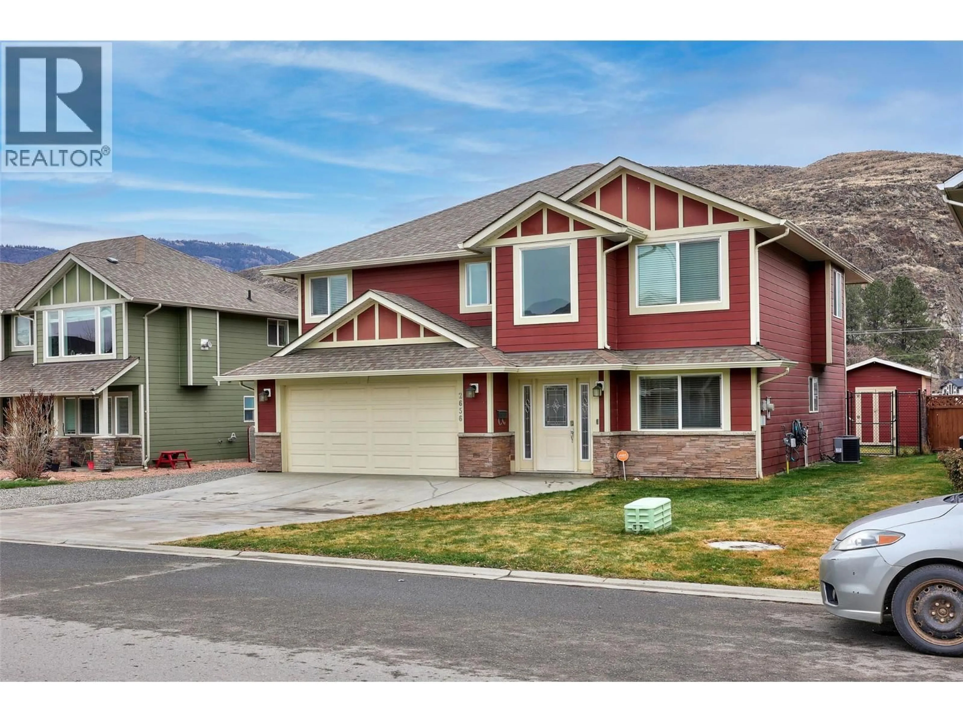 Home with vinyl exterior material, street for 2656 BRIARWOOD AVENUE, Kamloops British Columbia V2B0E2