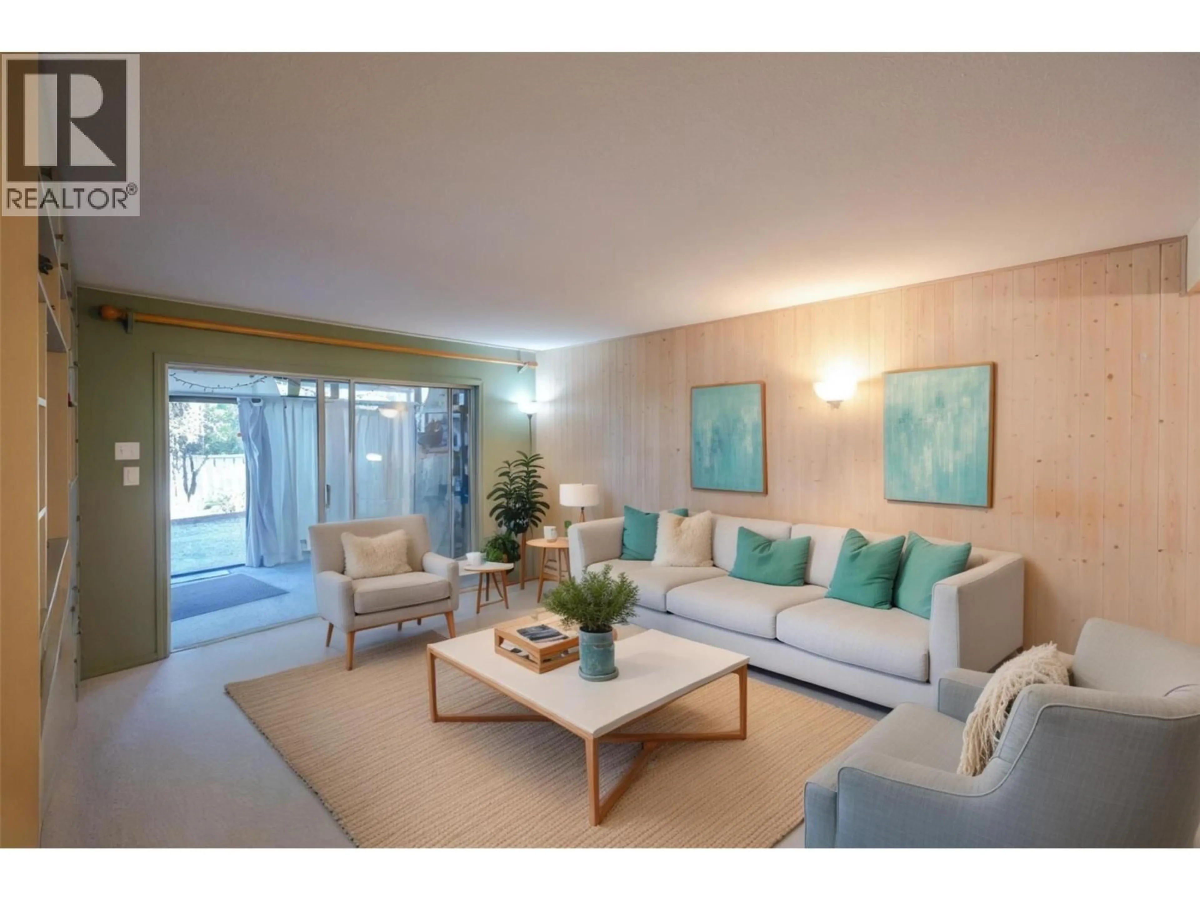 Living room with furniture, unknown for 111 - 337 MCKINNEY ROAD, Oliver British Columbia V0H1T3