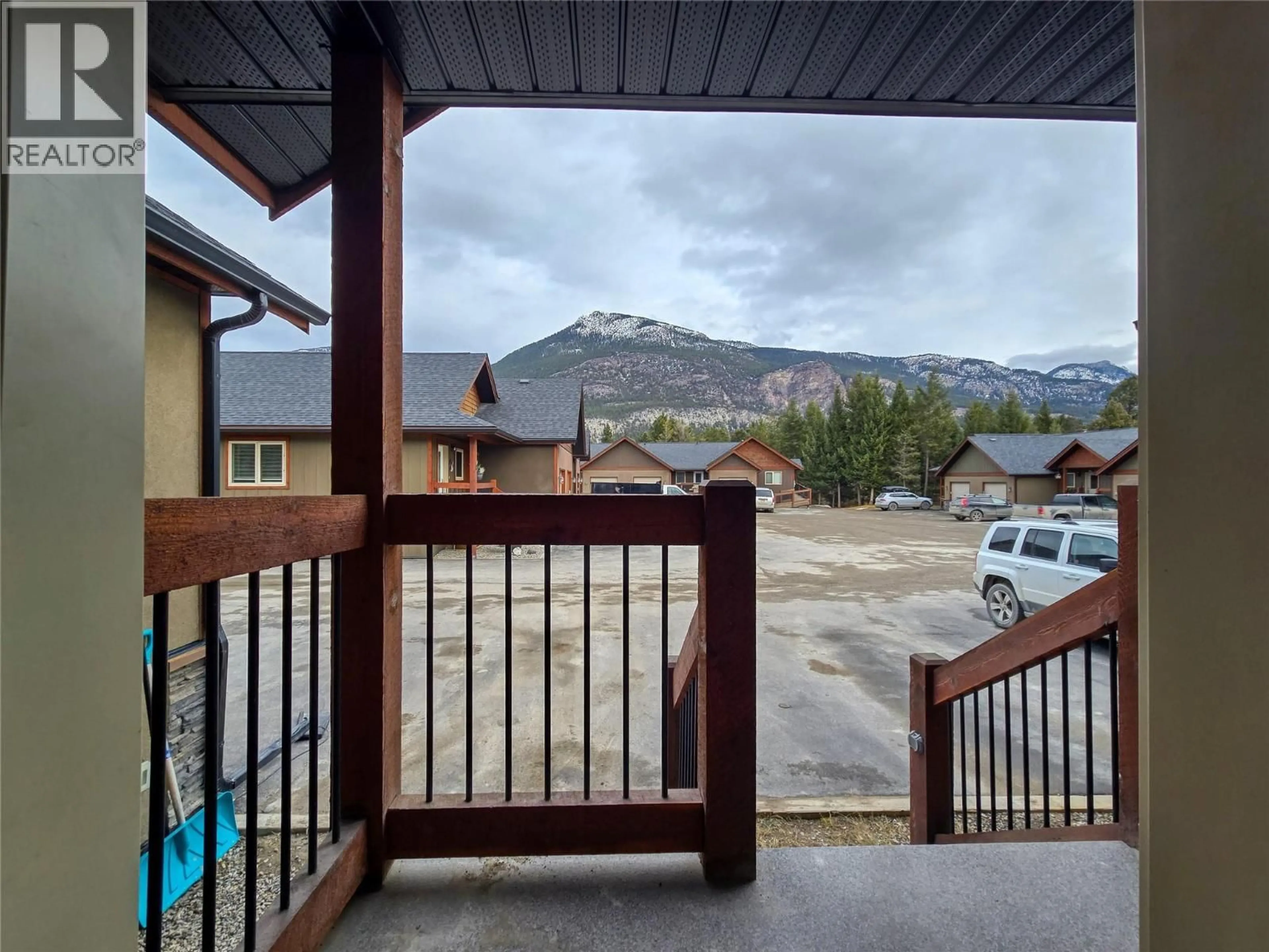 Patio, mountain view for 15 - 989 SWANSEA VIEW ROAD, Windermere British Columbia V0A1K3