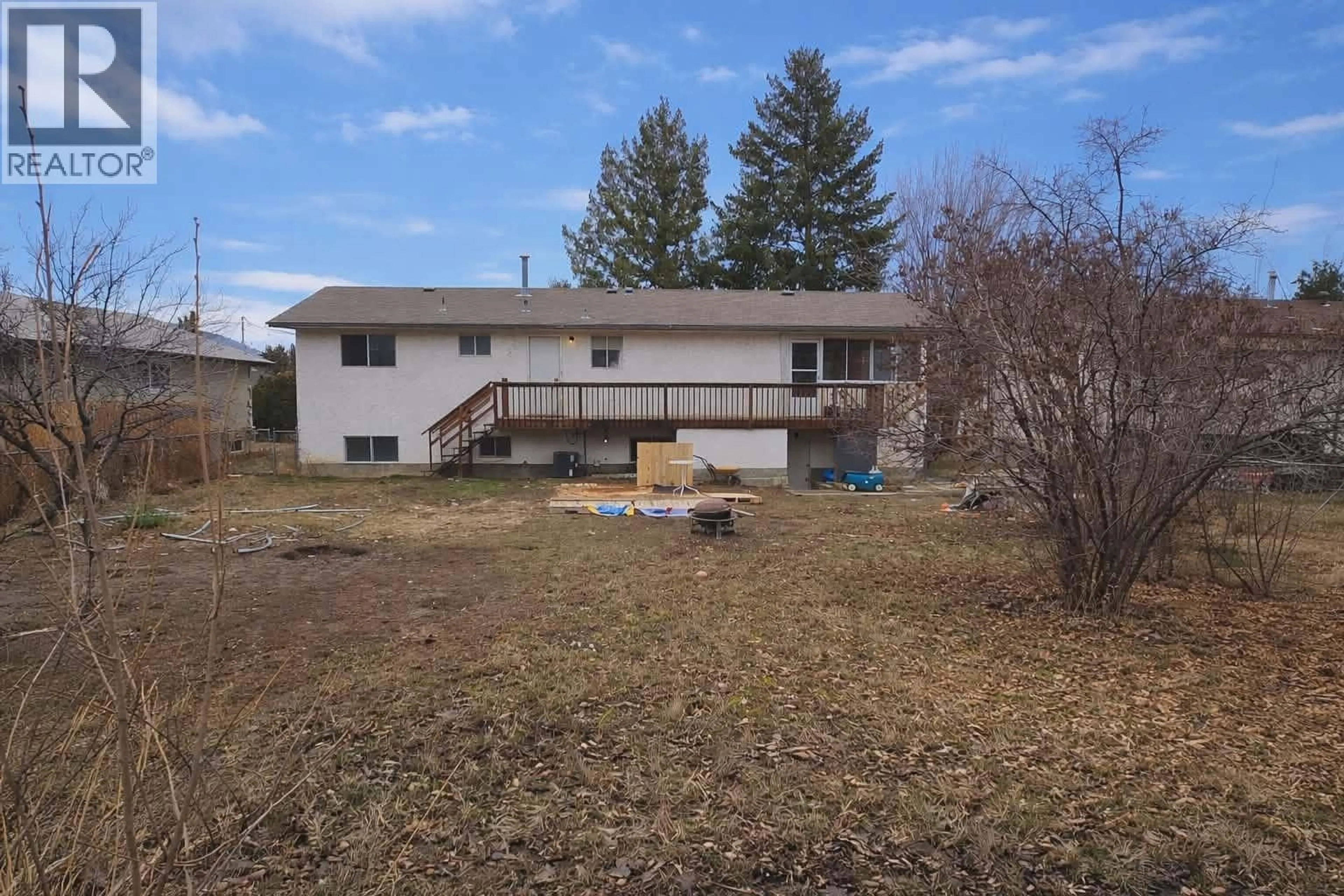 A pic from outside/outdoor area/front of a property/back of a property/a pic from drone, mountain view for 3558 BROWN ROAD, West Kelowna British Columbia V4T1N8