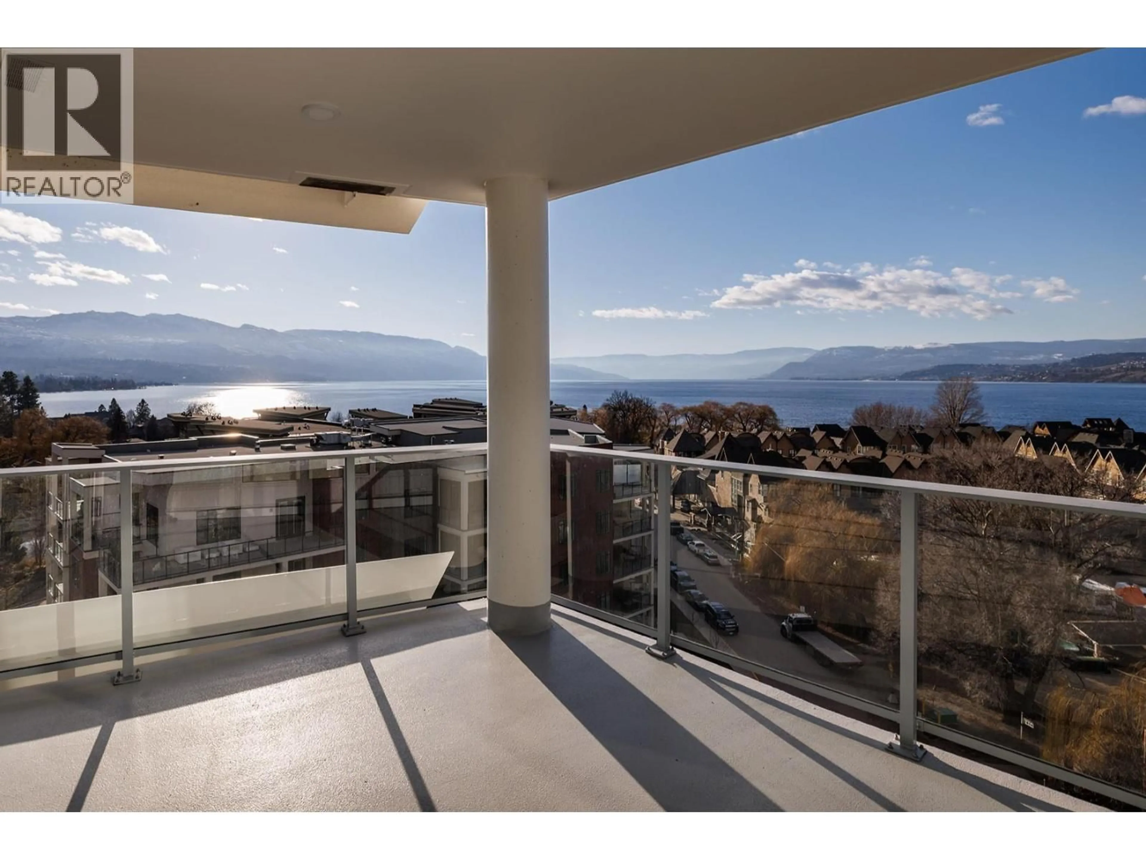 Balcony in the apartment, water/lake/river/ocean view for 909 - 3699 CAPOZZI ROAD, Kelowna British Columbia V1W3L2