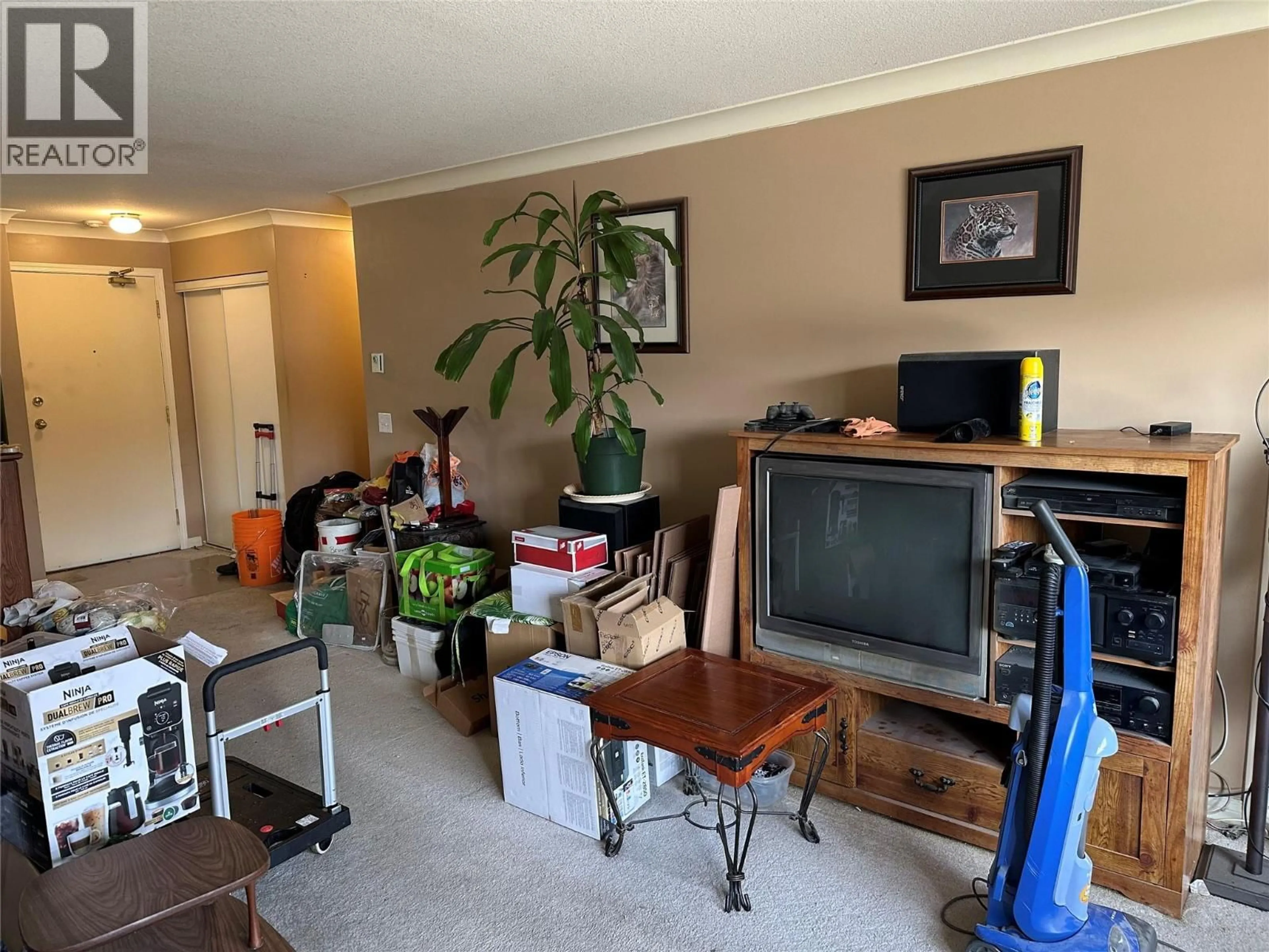 A pic of a room for 314 - 669 HOUGHTON ROAD, Kelowna British Columbia V1X7L3
