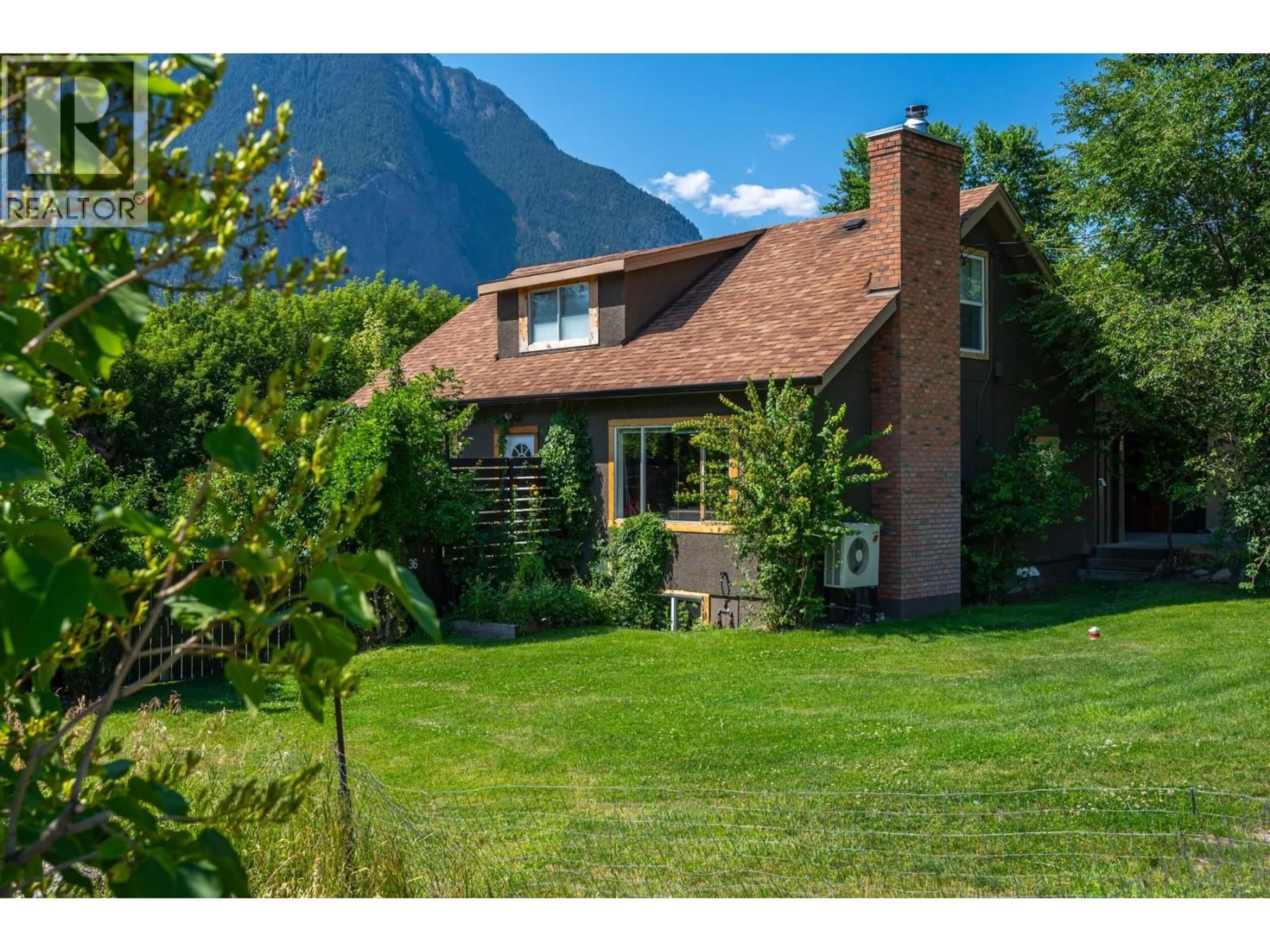 A pic from outside/outdoor area/front of a property/back of a property/a pic from drone, mountain view for 36 14TH AVENUE, Lillooet British Columbia V0K1V0