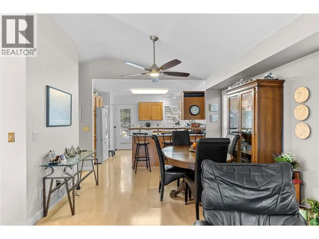 15 - 5101 27TH AVENUE, Vernon 5