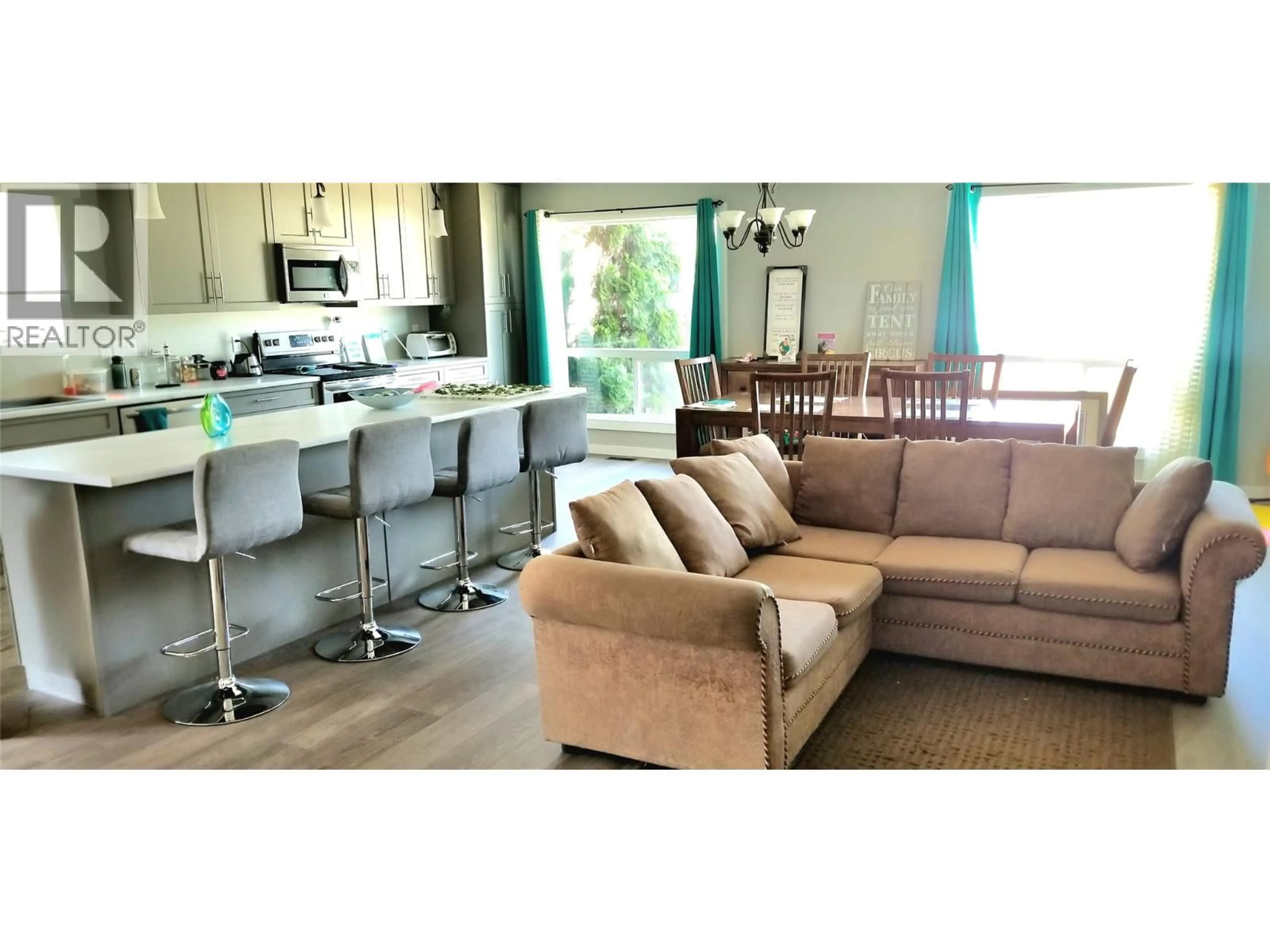 Living room with furniture, unknown for 2465 DANALLANKO DRIVE, Armstrong British Columbia V0E1B1