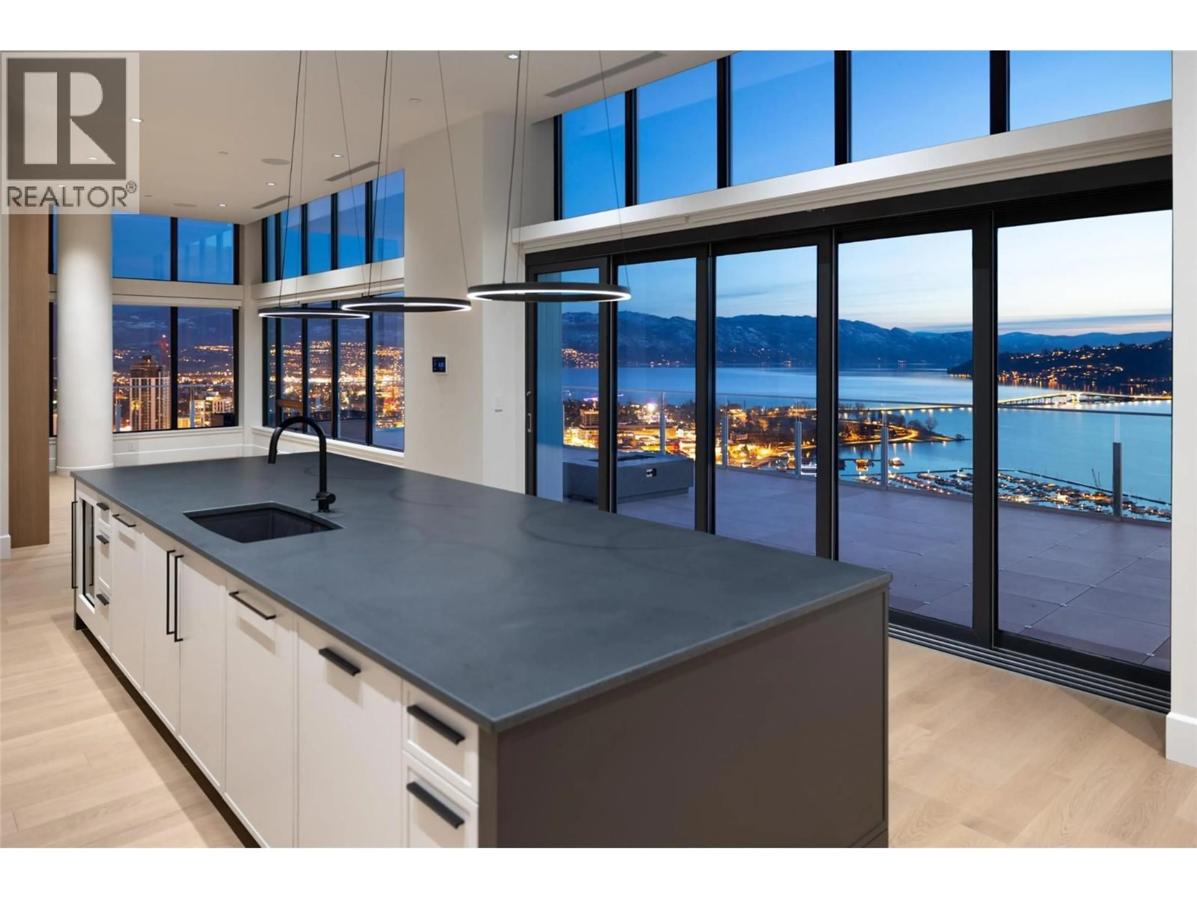 Contemporary kitchen, unknown for 3601 - 1191 SUNSET DRIVE, Kelowna British Columbia V1Y0J4
