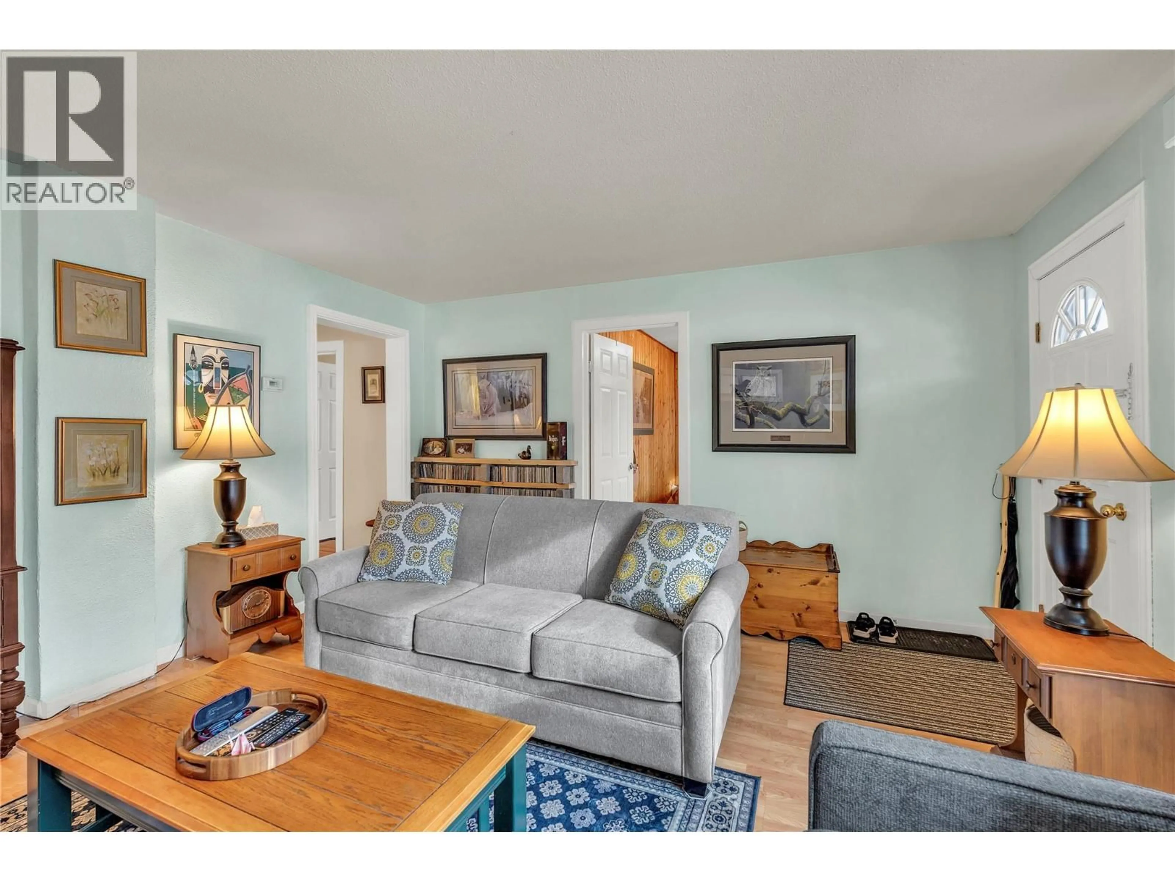 Living room with furniture, unknown for 499 SIMILKAMEEN AVENUE, Princeton British Columbia V0X1W0