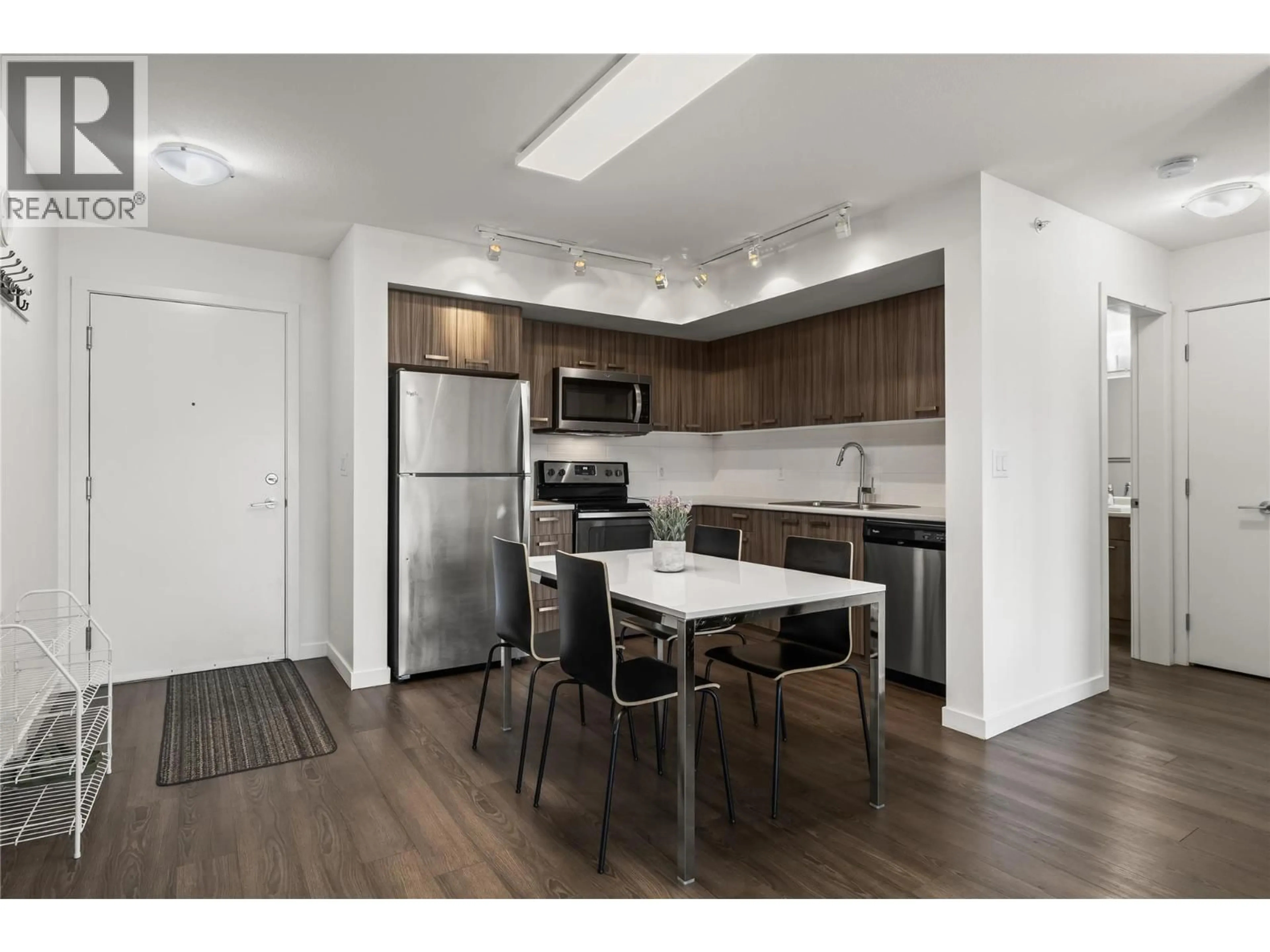 Standard kitchen, wood/laminate floor for PH17 - 775 ACADEMY WAY, Kelowna British Columbia V1V0A5