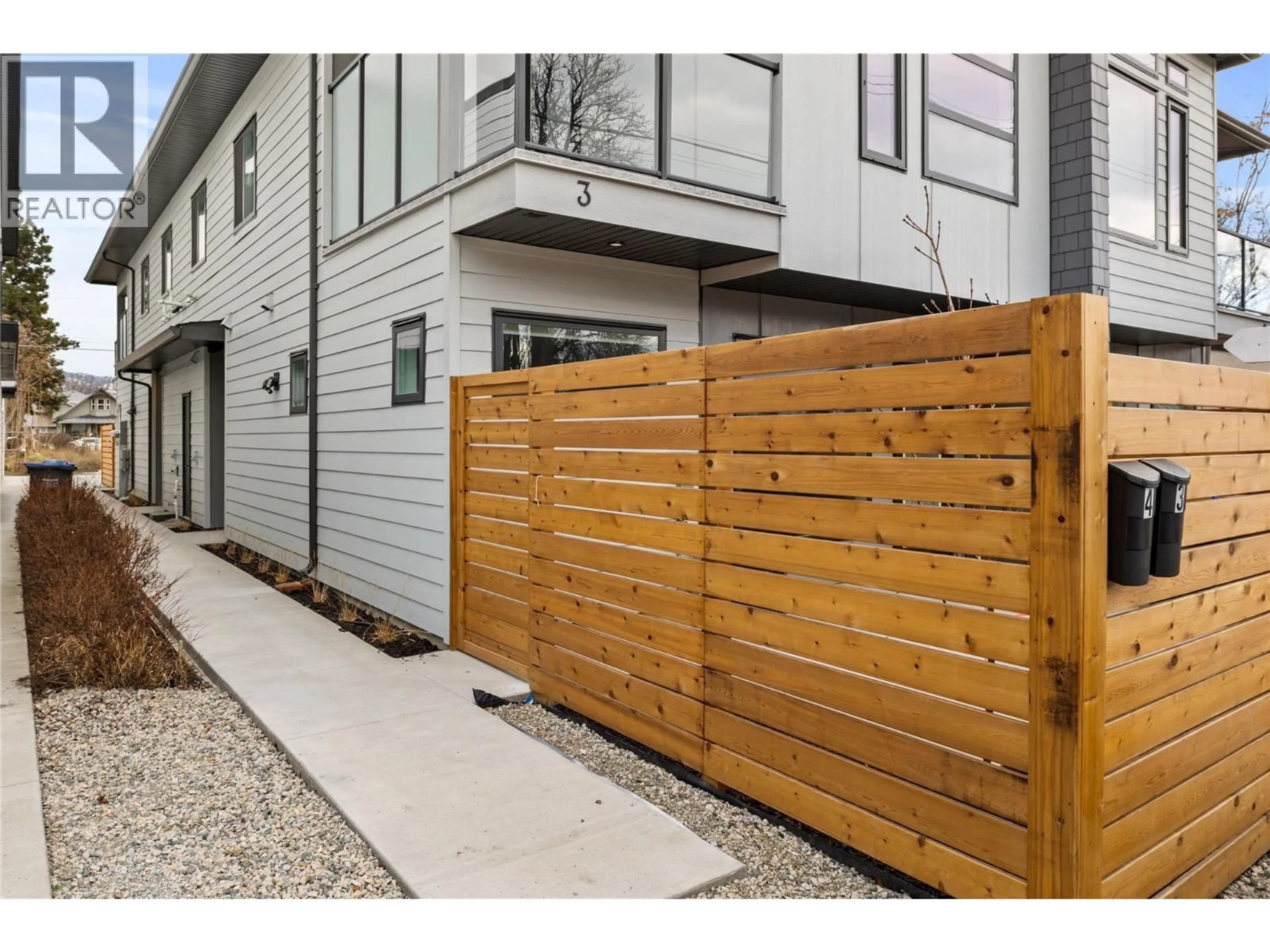 Unknown for 1 - 783 BURNE AVENUE, Kelowna British Columbia V1Y5P6