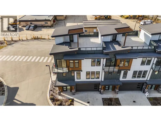 107 - 910 LAKESIDE DRIVE, Nelson 4