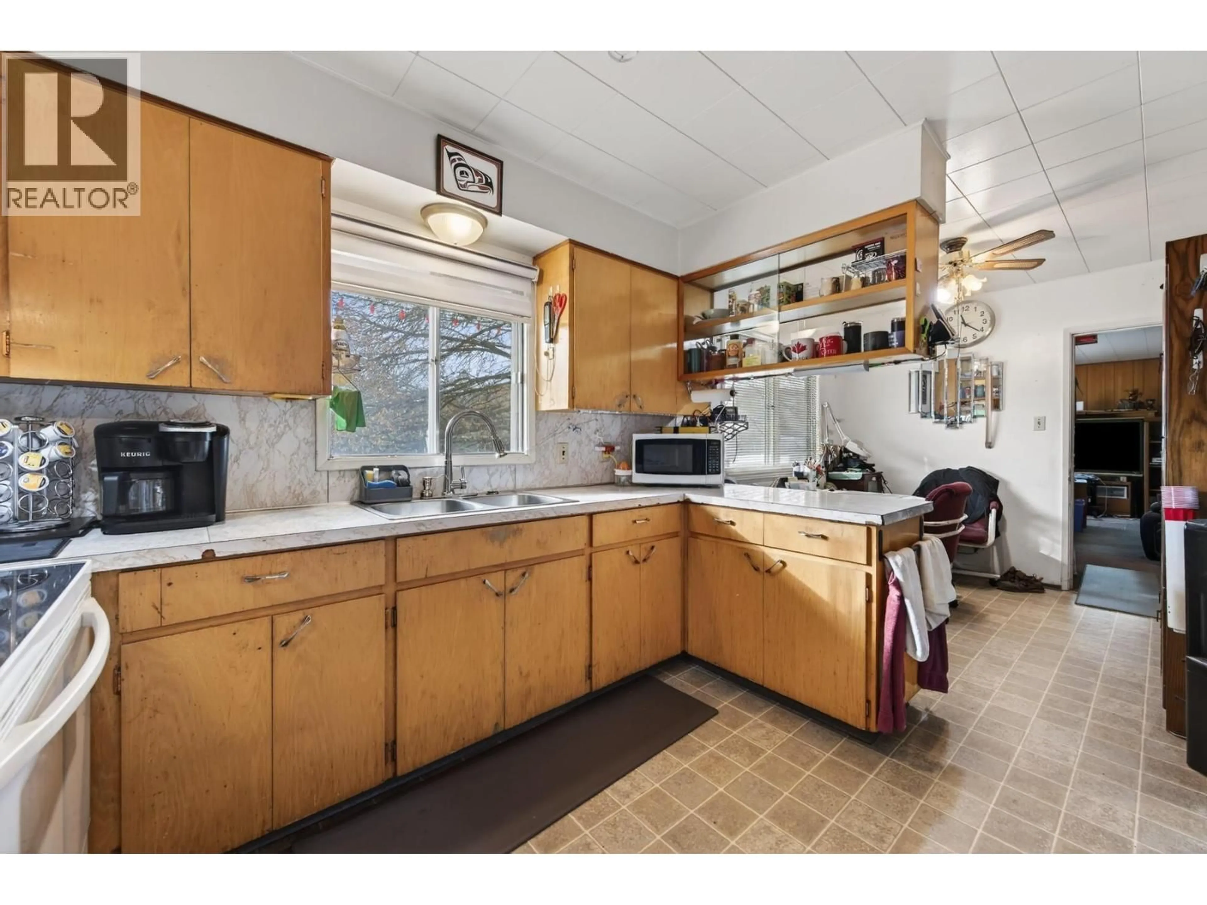 Standard kitchen, unknown for 2463 COUTLEE AVENUE, Merritt British Columbia V1K1B8