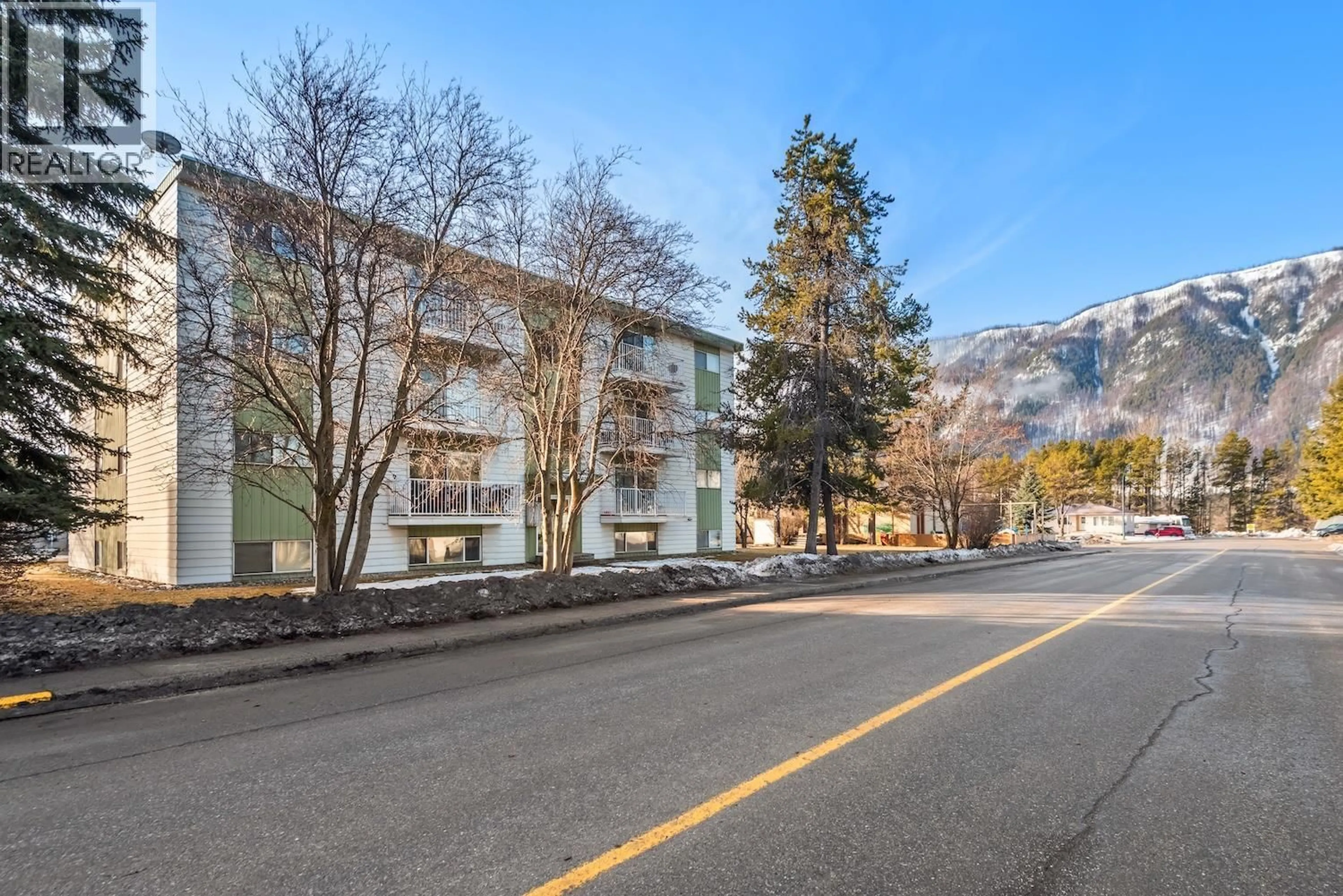 Unknown for 203 - 152 SPRUCE AVENUE, Sparwood British Columbia V0B2G1