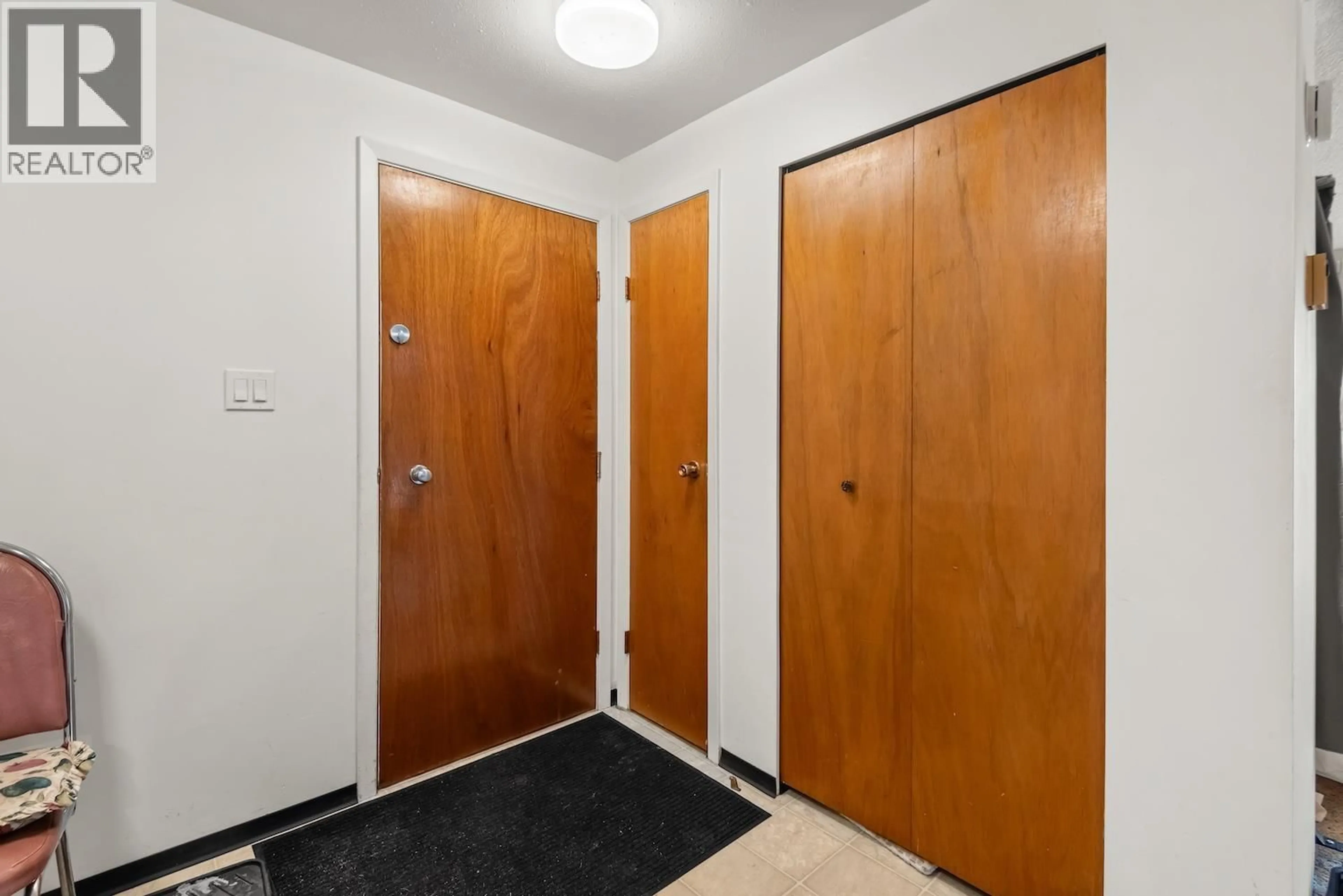 Unknown for 203 - 152 SPRUCE AVENUE, Sparwood British Columbia V0B2G1