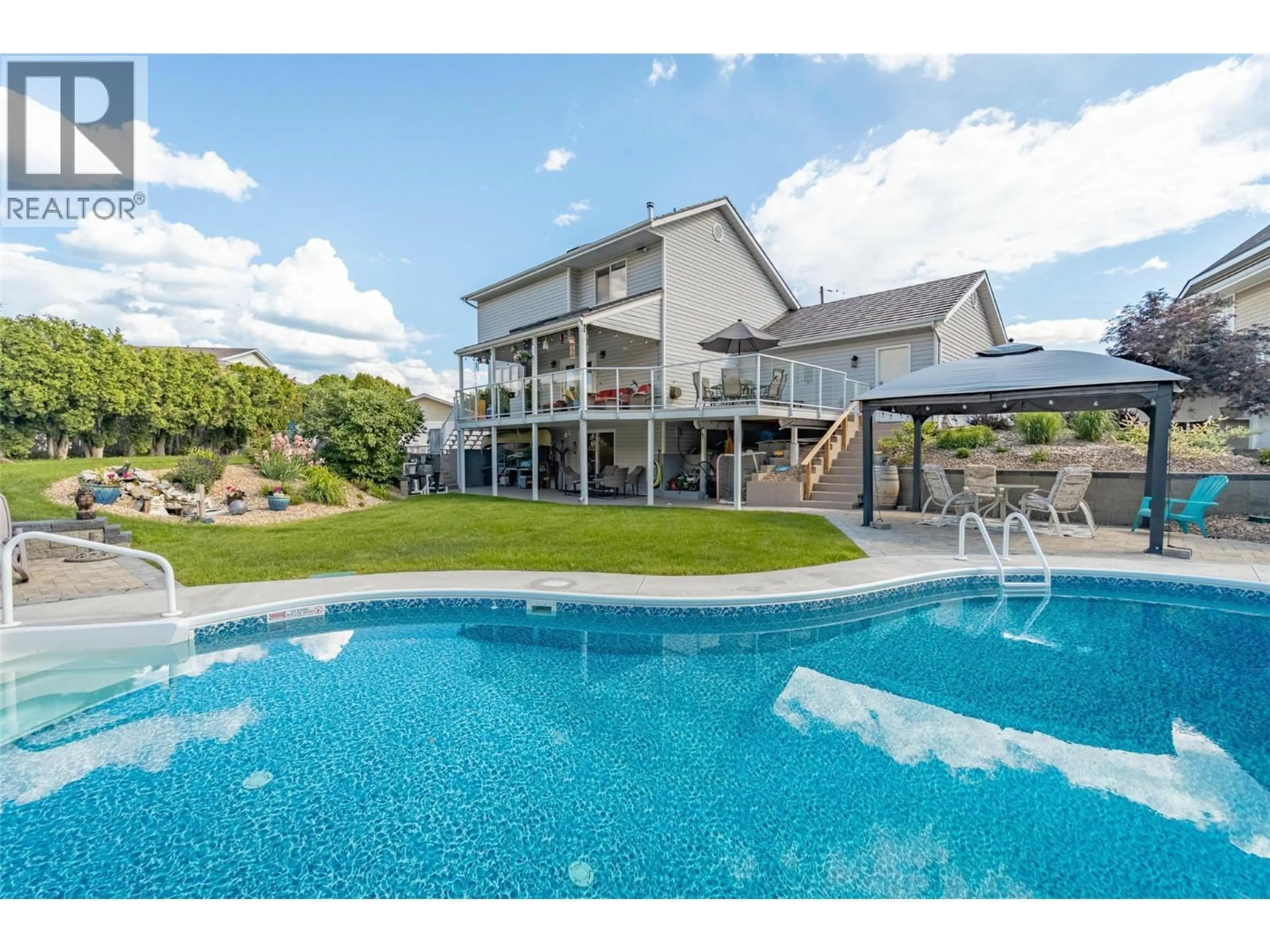 A pic from outside/outdoor area/front of a property/back of a property/a pic from drone, water/lake/river/ocean view for 5896 FAIRVIEW PLACE, Oliver British Columbia V0H1T1