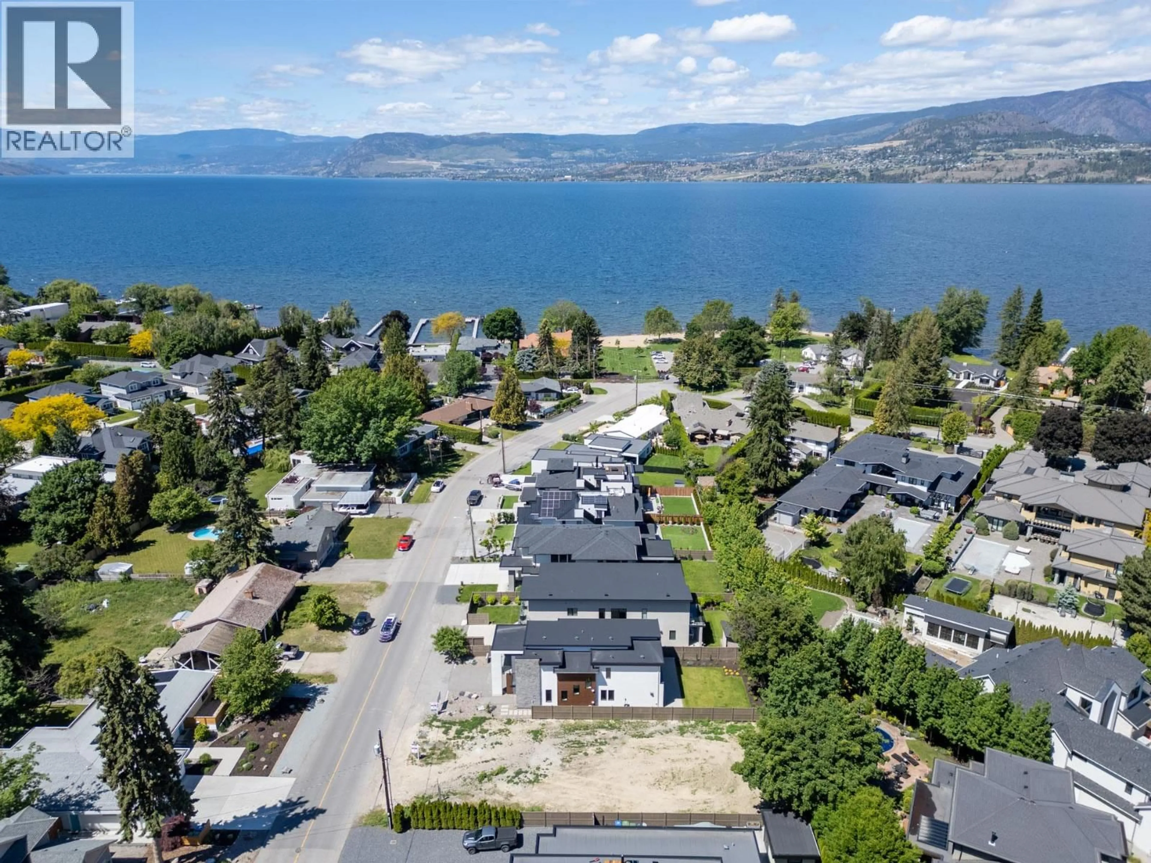 A pic from outside/outdoor area/front of a property/back of a property/a pic from drone, water/lake/river/ocean view for 444 SARSONS ROAD, Kelowna British Columbia V1W1C2