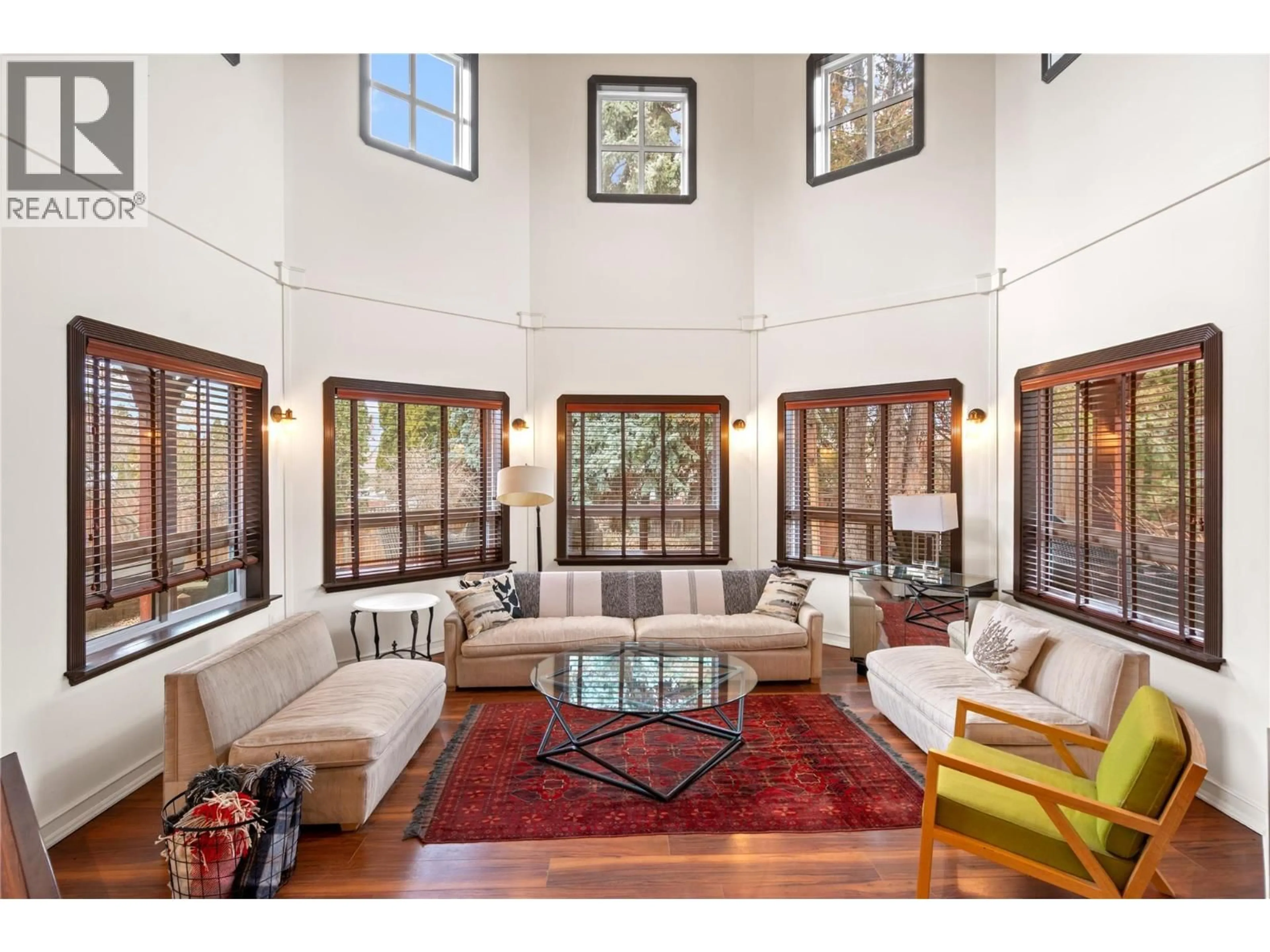 Unknown for 335 MIDDLE BENCH ROAD, Penticton British Columbia V2A8S8